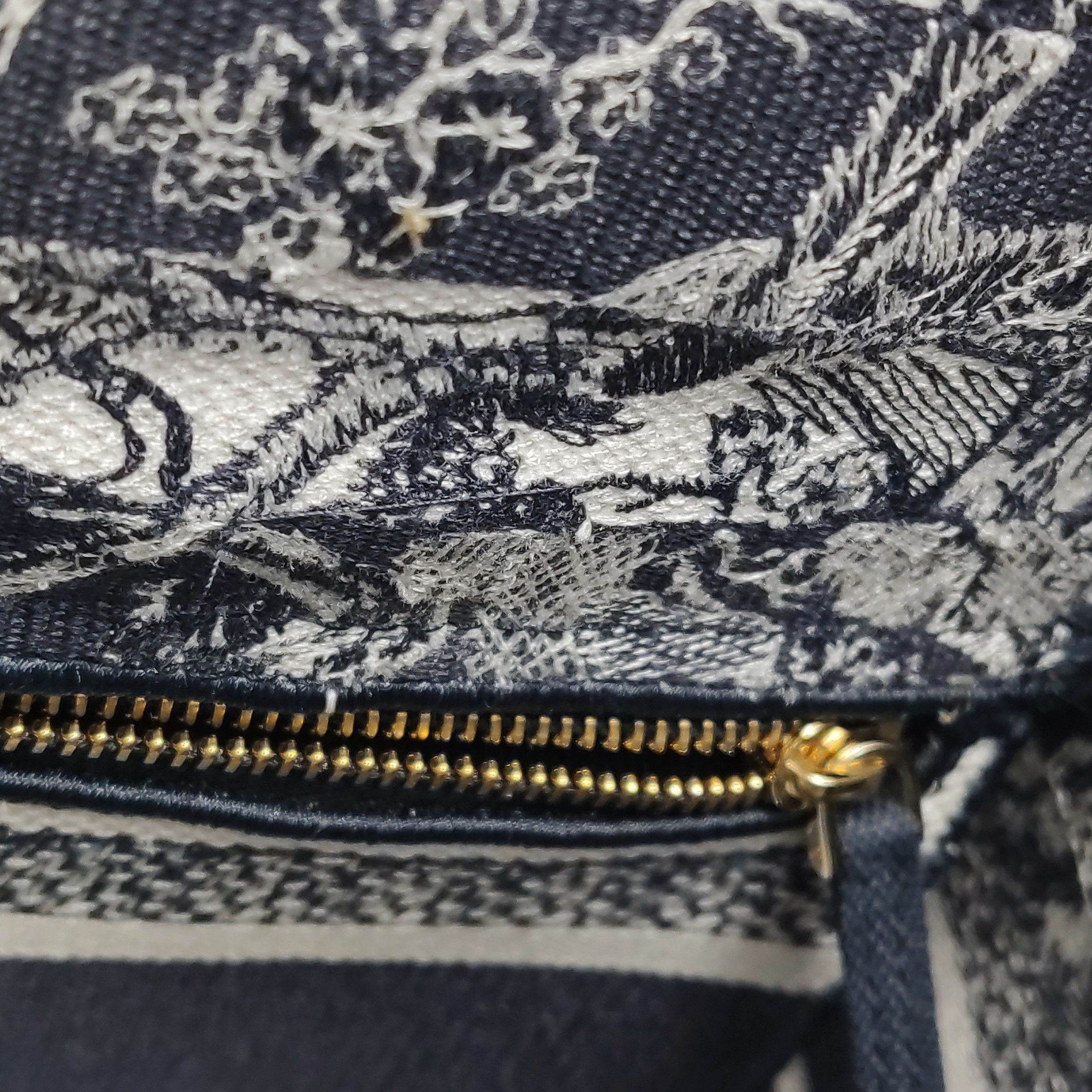 Dior Dior Women os Shoulder Bags Size ONE SIZE - 10 Thumbnail