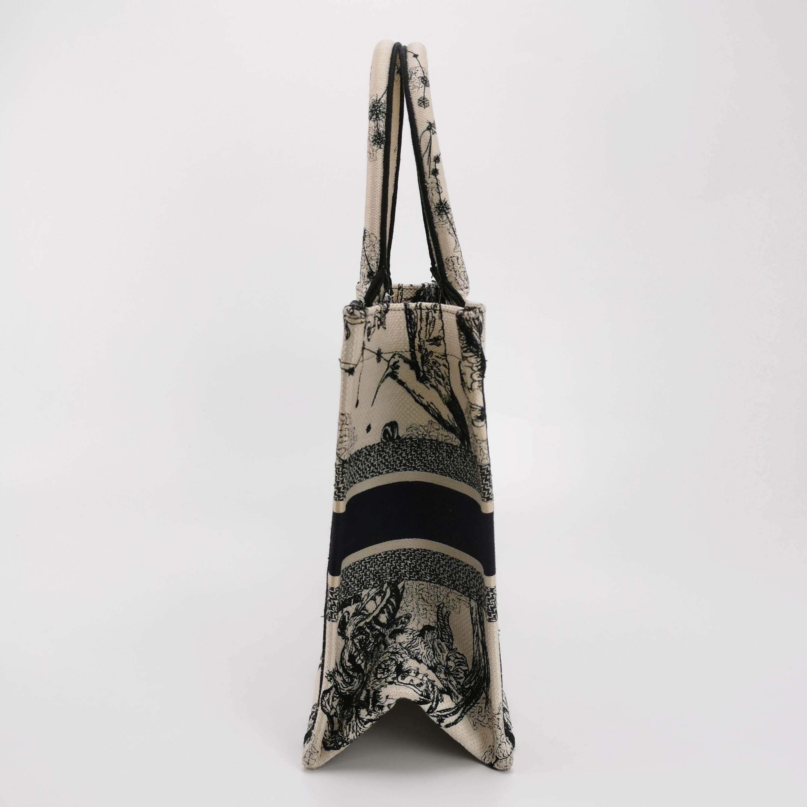 Dior Dior Women os Tote Bags Size ONE SIZE - 3 Thumbnail