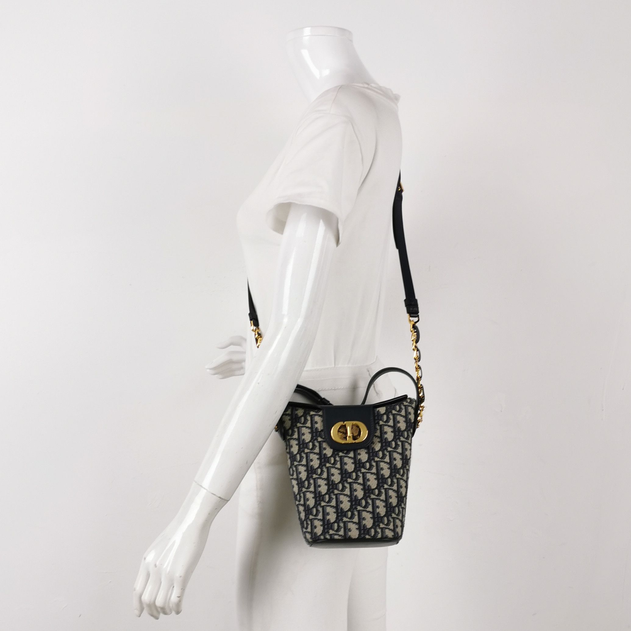 Dior Dior Women os Shoulder Bags Size ONE SIZE - 2 Thumbnail