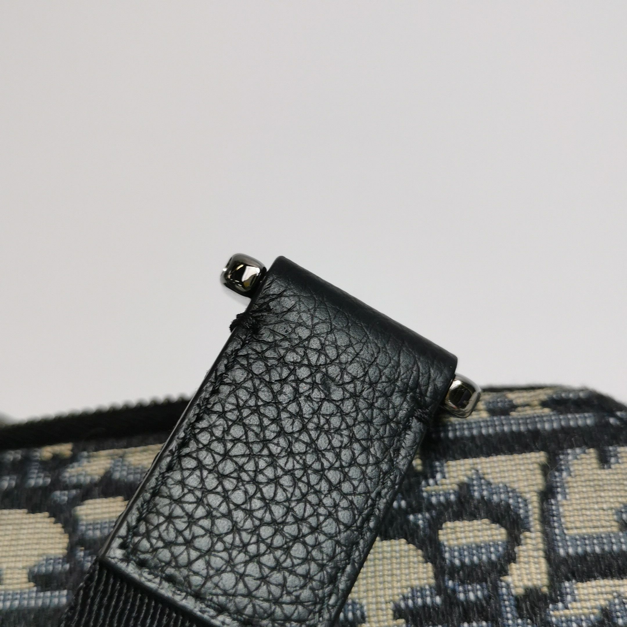 Dior Dior Women os Crossbody Bags Size ONE SIZE - 23 Thumbnail