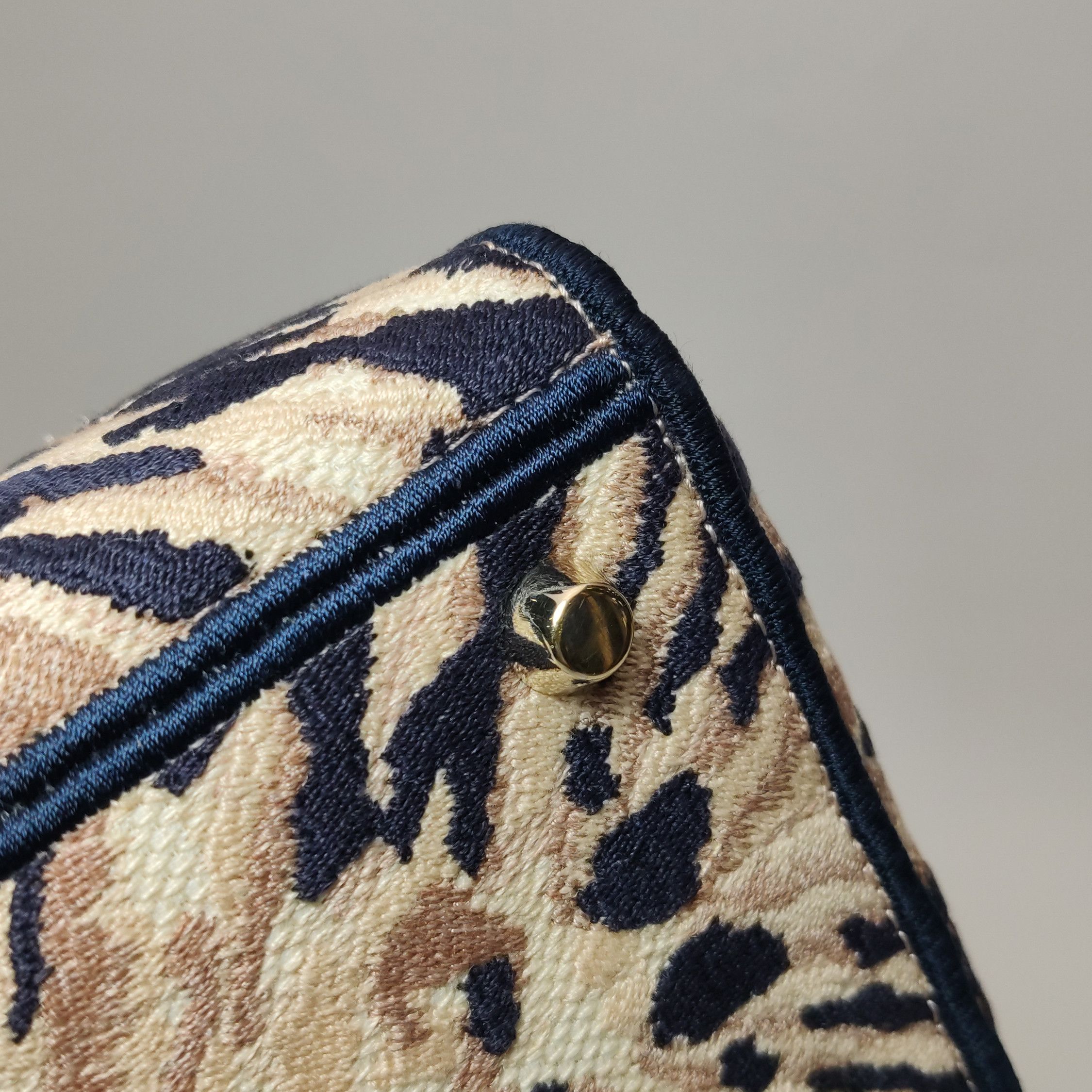 Dior Dior Women os Shoulder Bags Size ONE SIZE - 14 Thumbnail