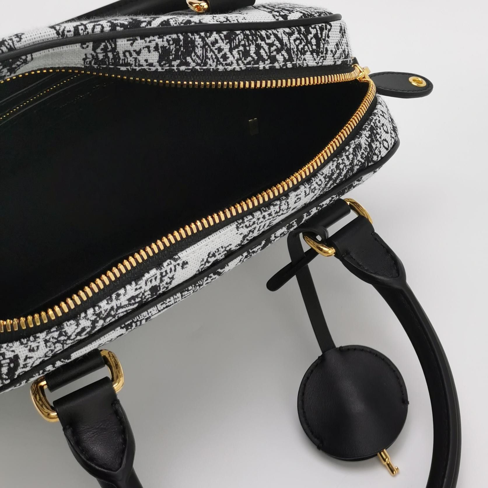 Dior Dior Women os Shoulder Bags Size ONE SIZE - 7 Thumbnail