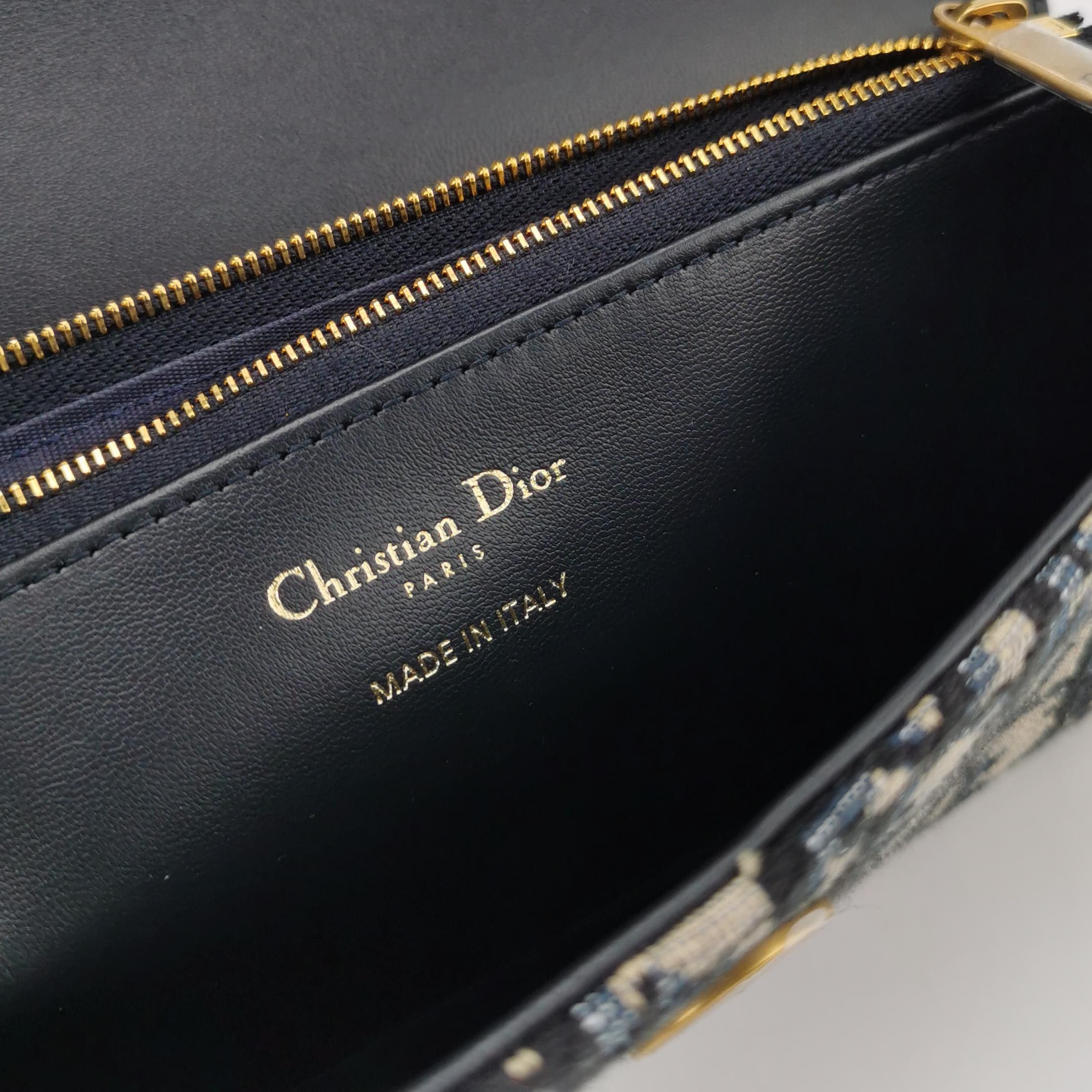 Dior Dior Women os Shoulder Bags Size ONE SIZE - 8 Thumbnail