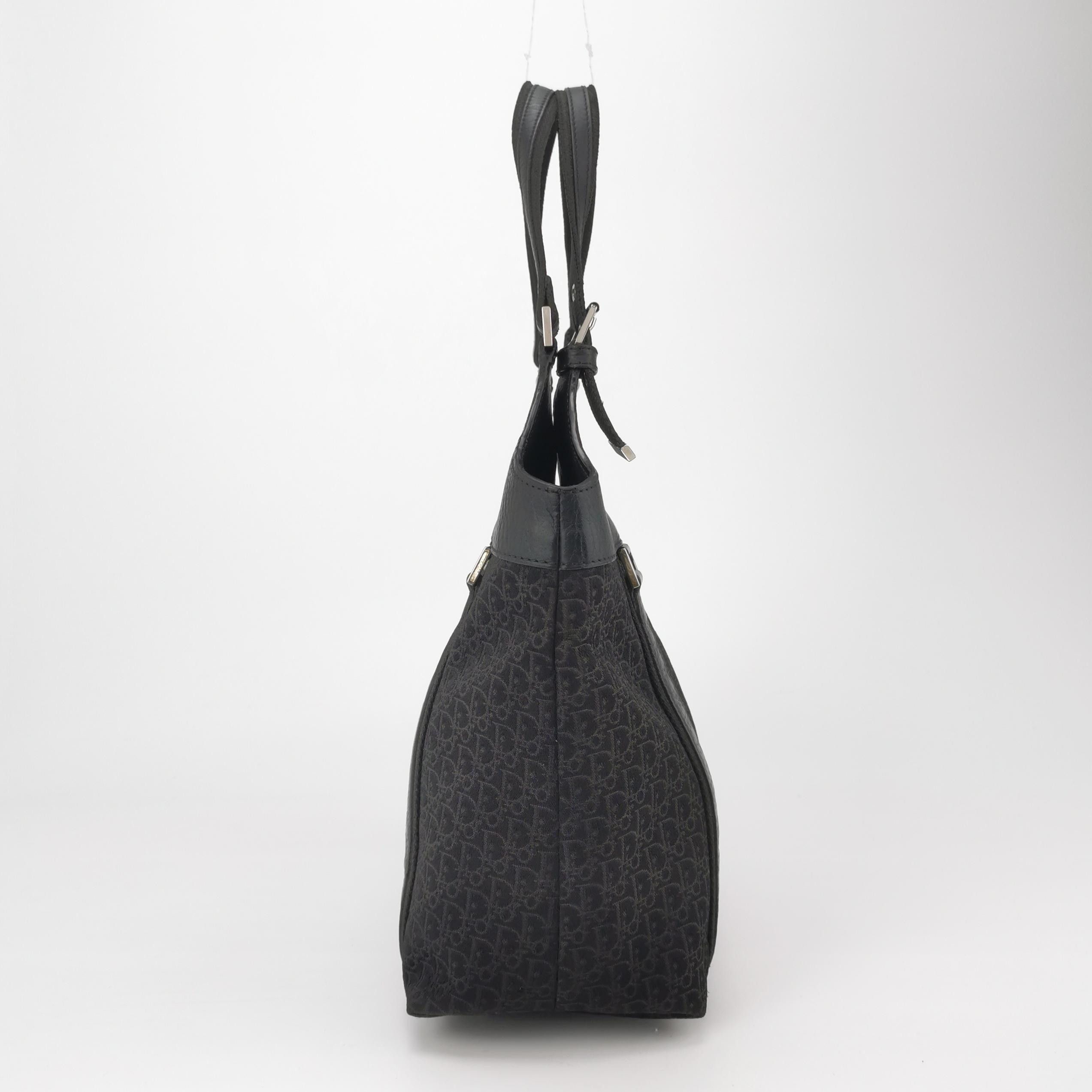 Dior Dior Women os Tote Bags Size ONE SIZE - 4 Thumbnail
