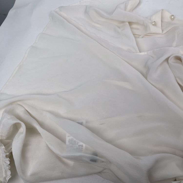 Gucci Gucci Silk Pearl Button Shirt Size 38 Size XS / US 0-2 / IT 36-38 - 9 Thumbnail