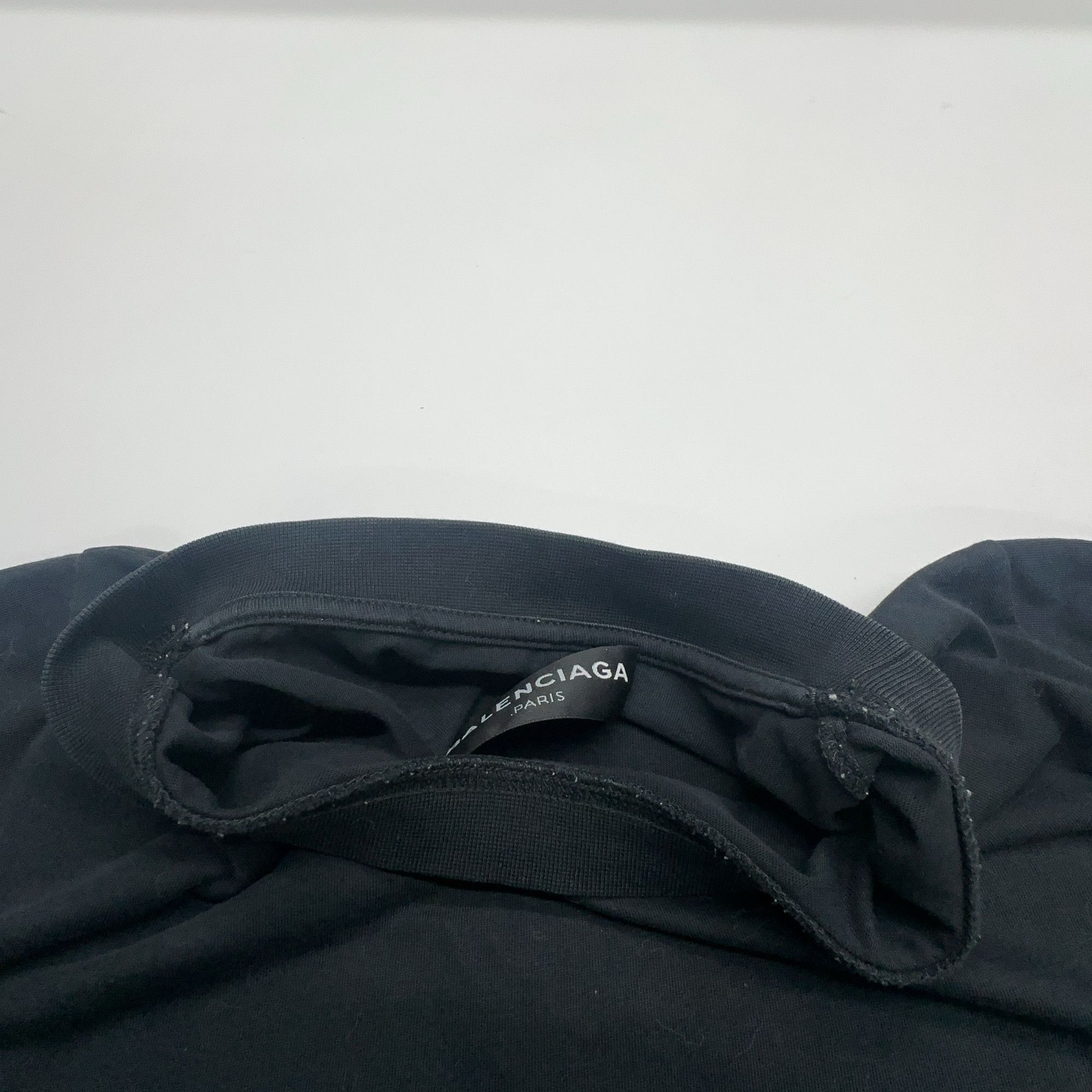 Balenciaga Balenciaga Logo Short Sleeve T-Shirt Size S Size US S / EU 44-46 / 1 - 7 Thumbnail