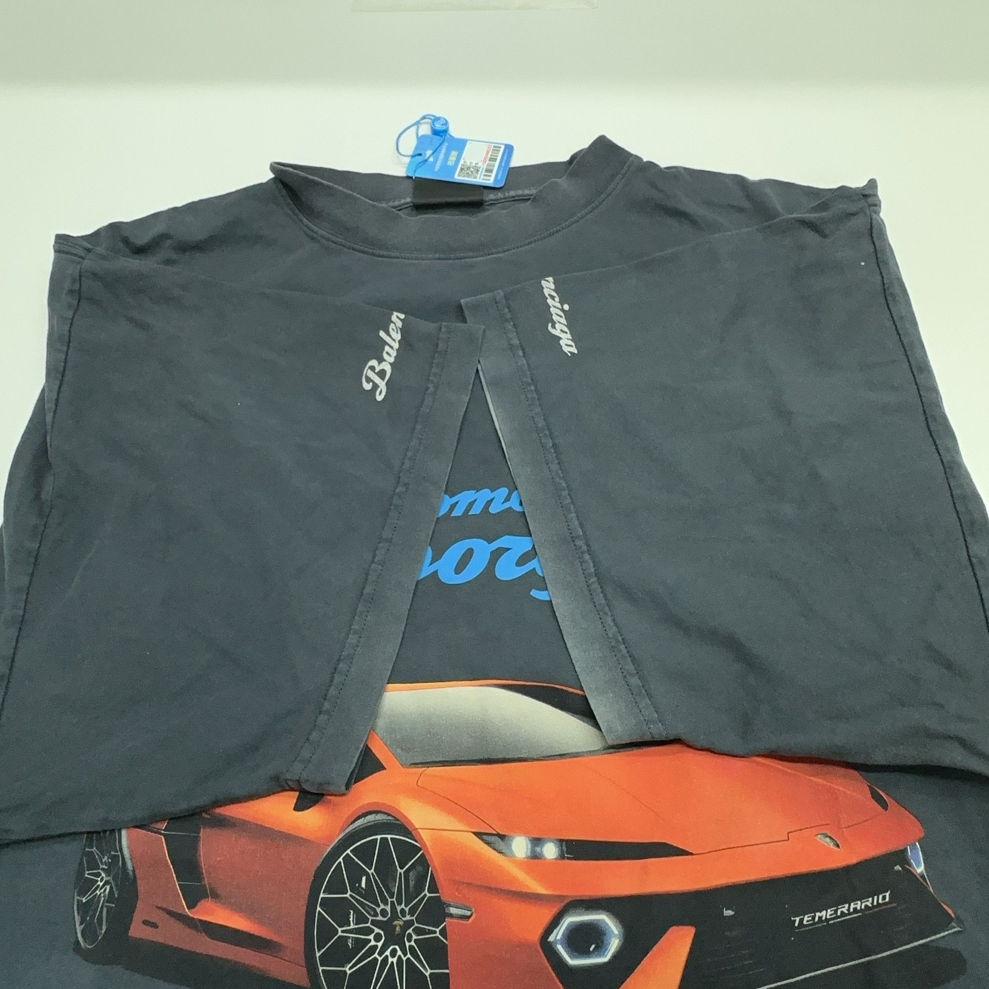 Balenciaga Balenciaga x Automobili Lamborghini Car T-Shirt Size L Size US L / EU 52-54 / 3 - 6 Thumbnail