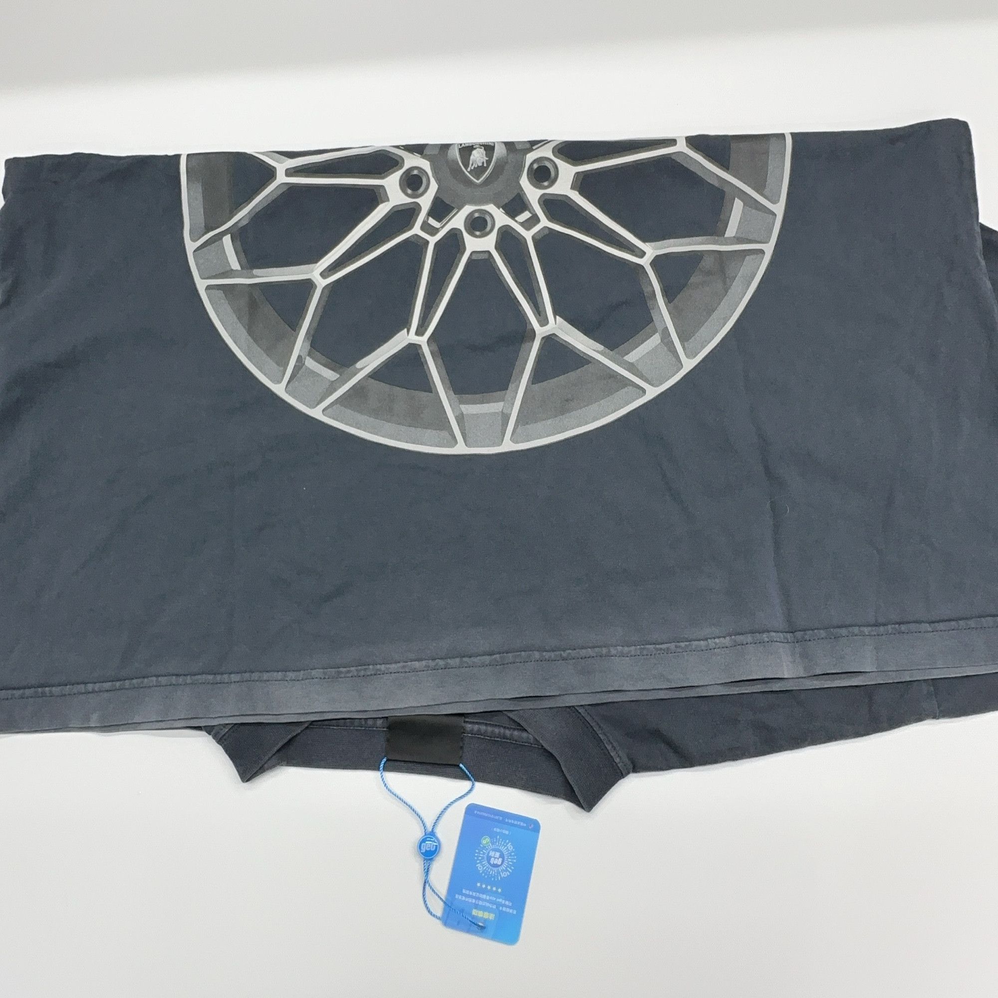 Balenciaga Balenciaga x Automobili Lamborghini Car T-Shirt Size L Size US L / EU 52-54 / 3 - 11 Thumbnail