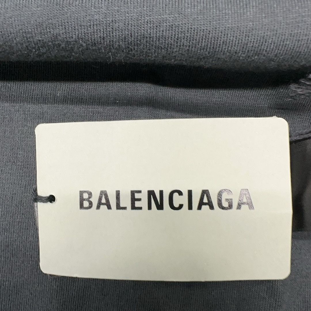 Balenciaga Balenciaga Distressed Button Up Shirt Size M Size US M / EU 48-50 / 2 - 6 Thumbnail