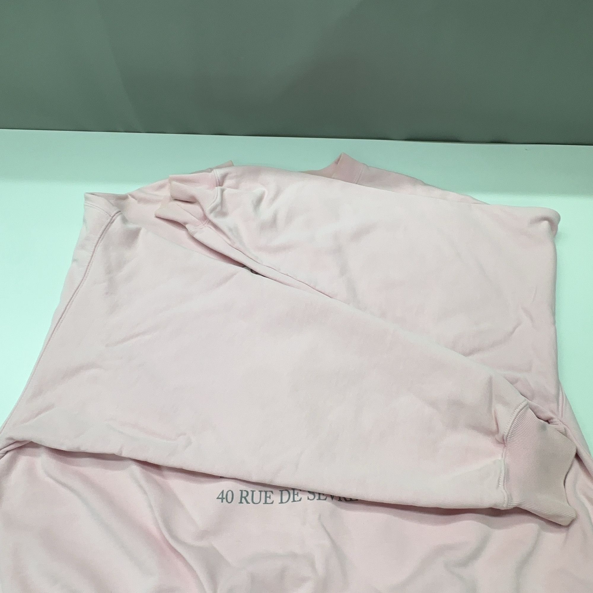 Balenciaga Balenciaga Logo Paris Sweatshirt Pink XS Size XS / US 0-2 / IT 36-38 - 8 Thumbnail