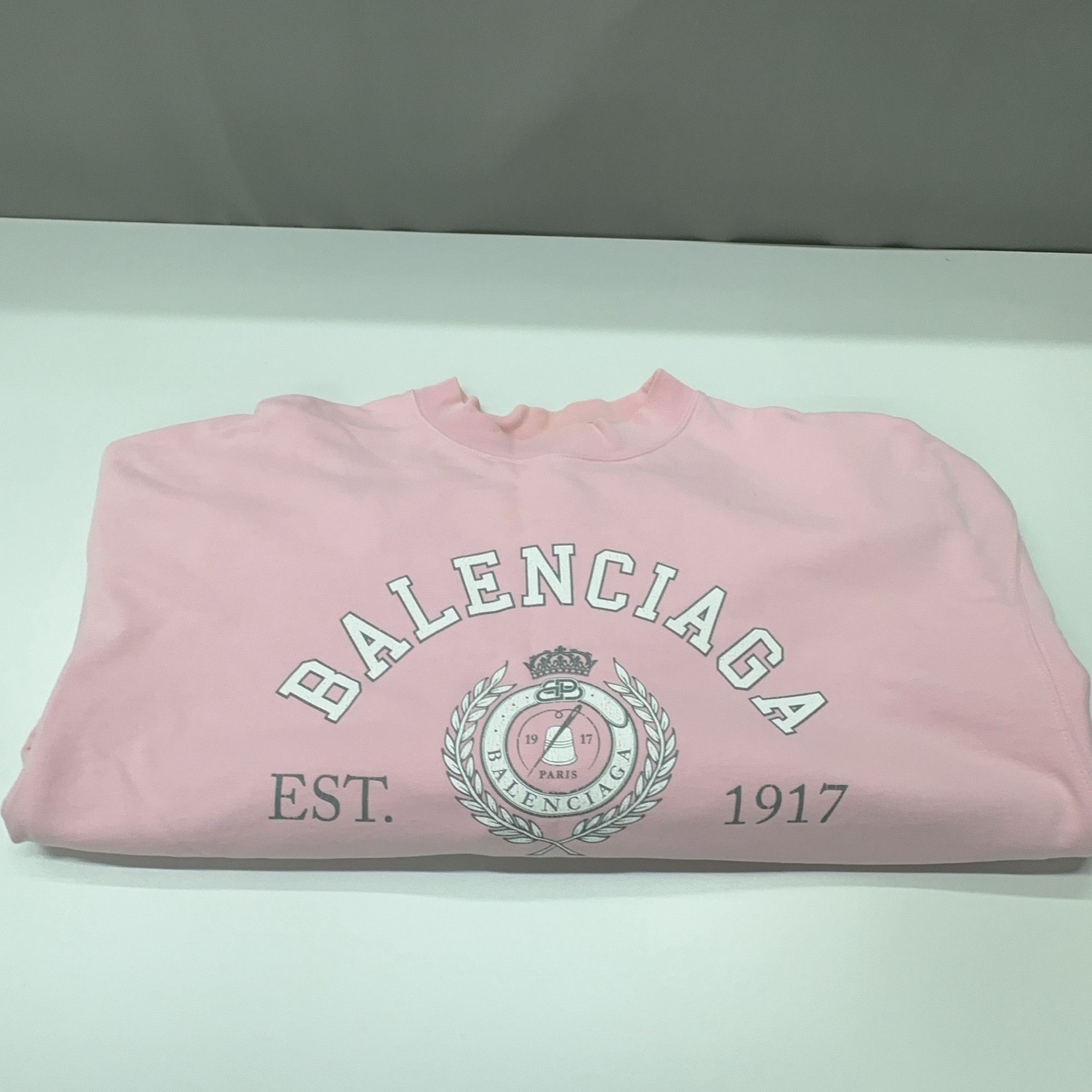 Balenciaga Balenciaga Logo Paris Sweatshirt Pink XS Size XS / US 0-2 / IT 36-38 - 11 Thumbnail