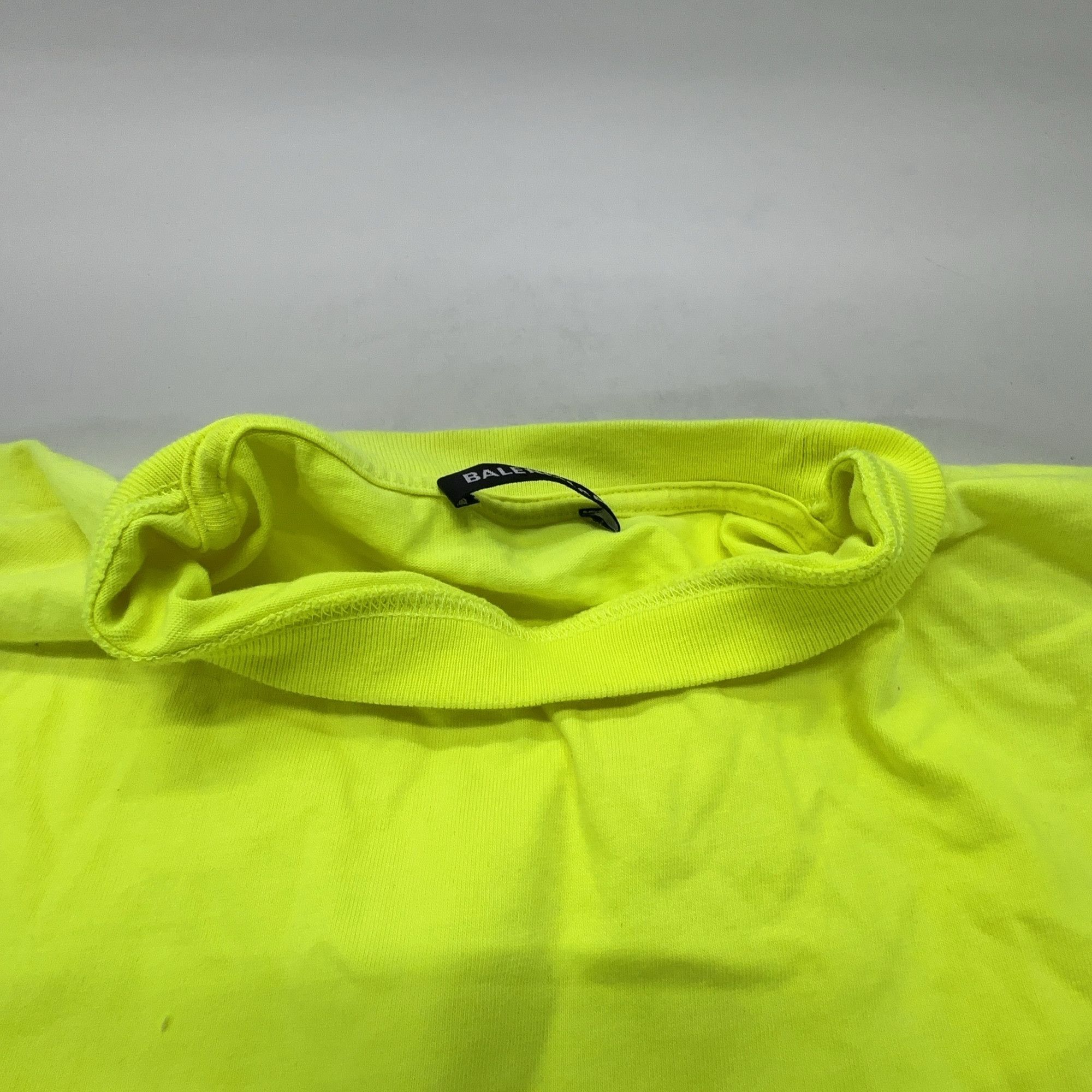Balenciaga Balenciaga Wave Logo T-Shirt S Size US S / EU 44-46 / 1 - 5 Thumbnail