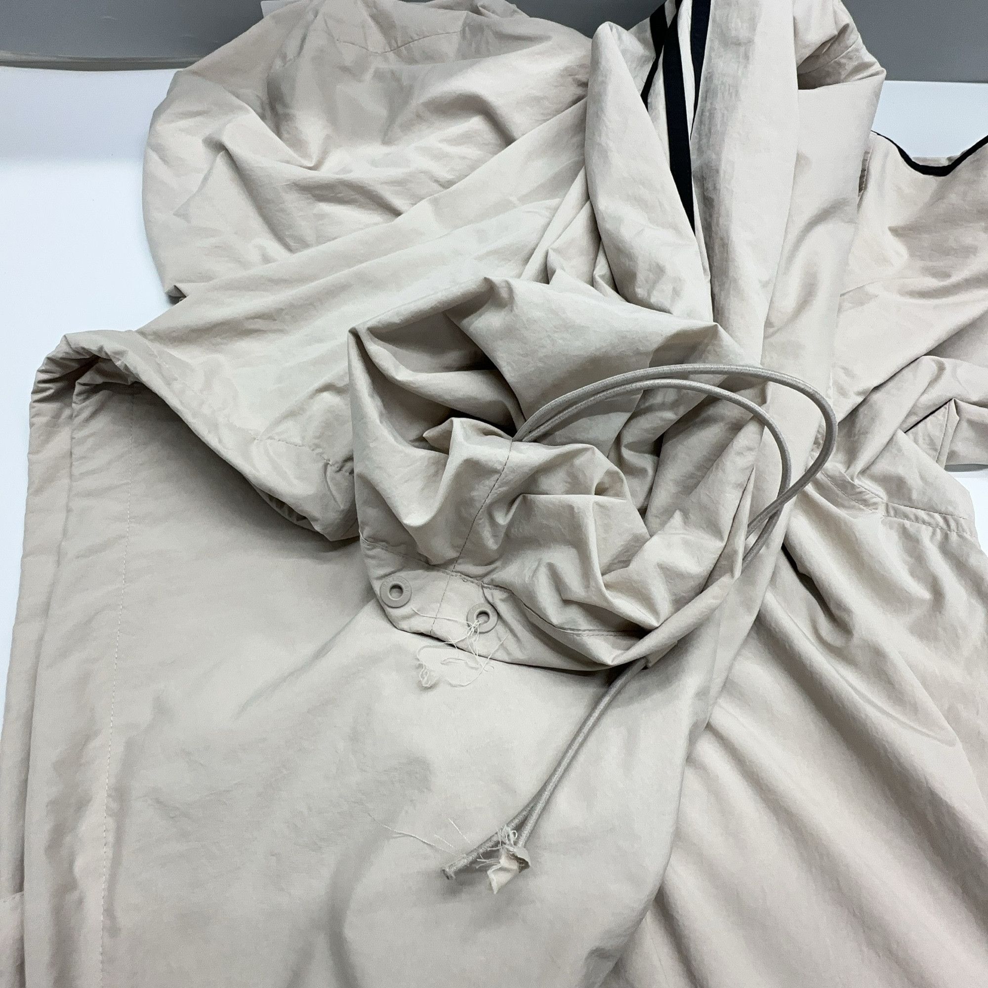 Balenciaga Balenciaga x Adidas Seashell Beige Windbreaker Size M Size US M / EU 48-50 / 2 - 9 Thumbnail