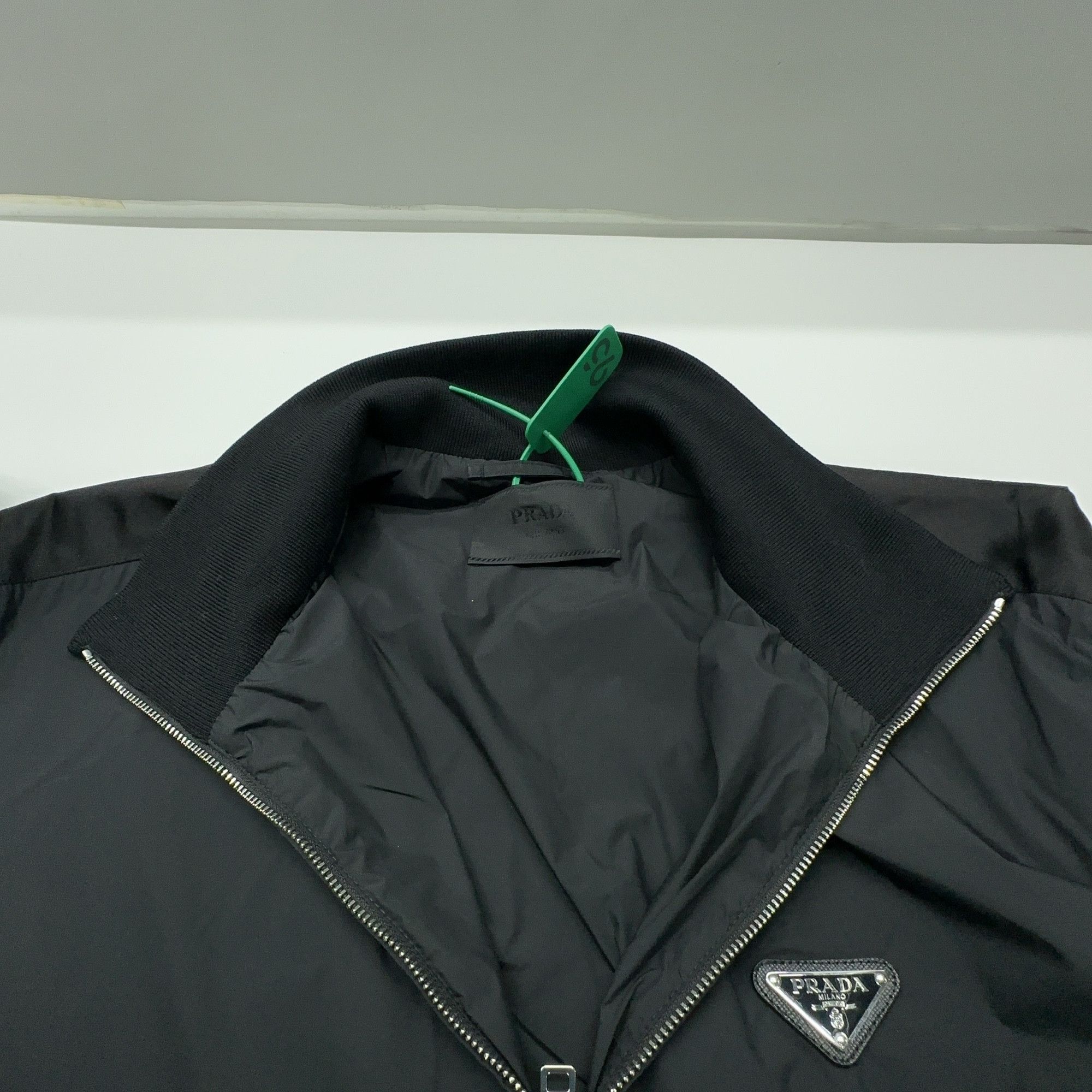 Prada Prada Logo Patch Light Jacket Black Size 52 Size US L / EU 52-54 / 3 - 6 Thumbnail