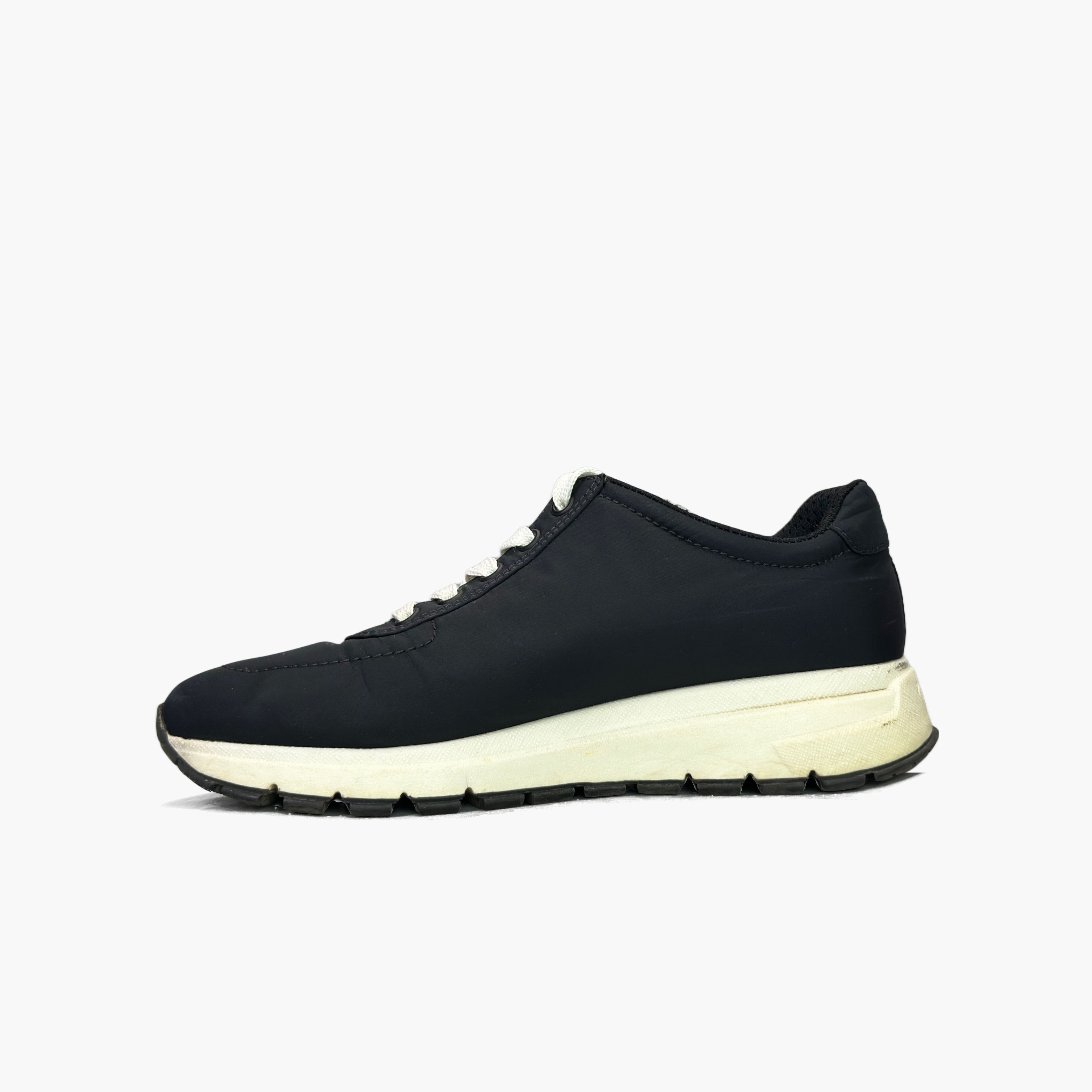 Prada Prada Logo Low-Top Sneakers Size 37 Size US 7 / IT 37 - 3 Thumbnail