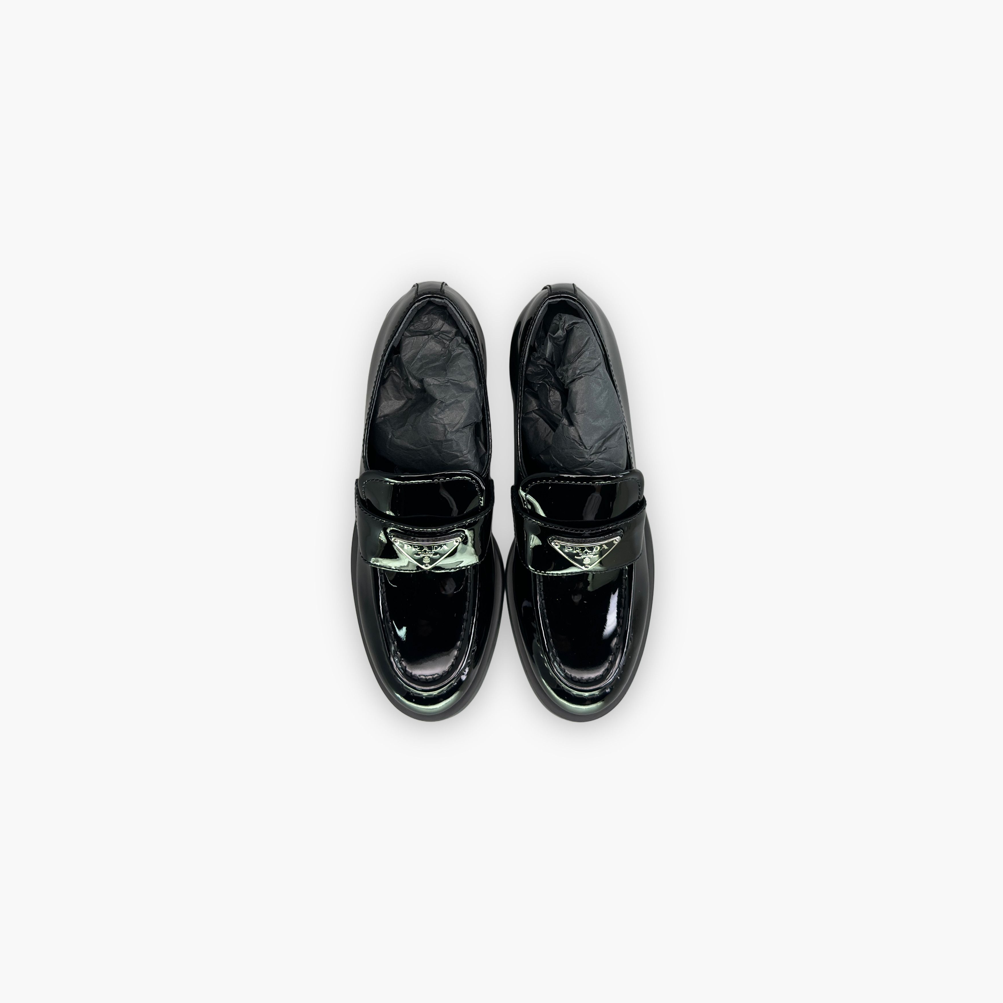 Prada Prada Patent Leather Logo Loafers Size 37 Size US 7 / IT 37 - 9 Thumbnail