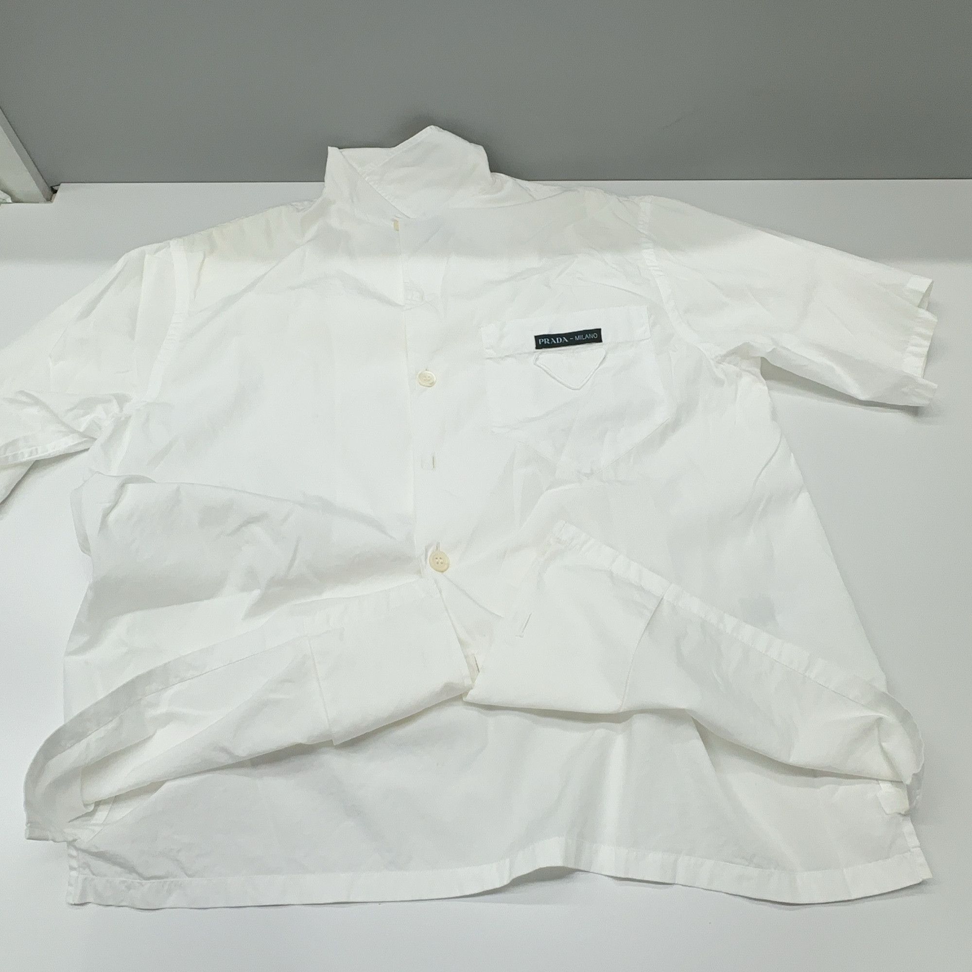 Prada Prada Logo Patch Button Up Shirt Size S Size US S / EU 44-46 / 1 - 8 Thumbnail