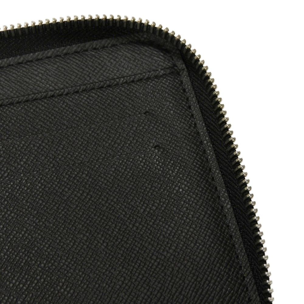 Louis Vuitton Louis Vuitton Louis Vuitton Zippy Organizer NM Taiga Wallet Leather Long Wallet M30056 DUTY FREE for USA Size ONE SIZE - 8 Thumbnail