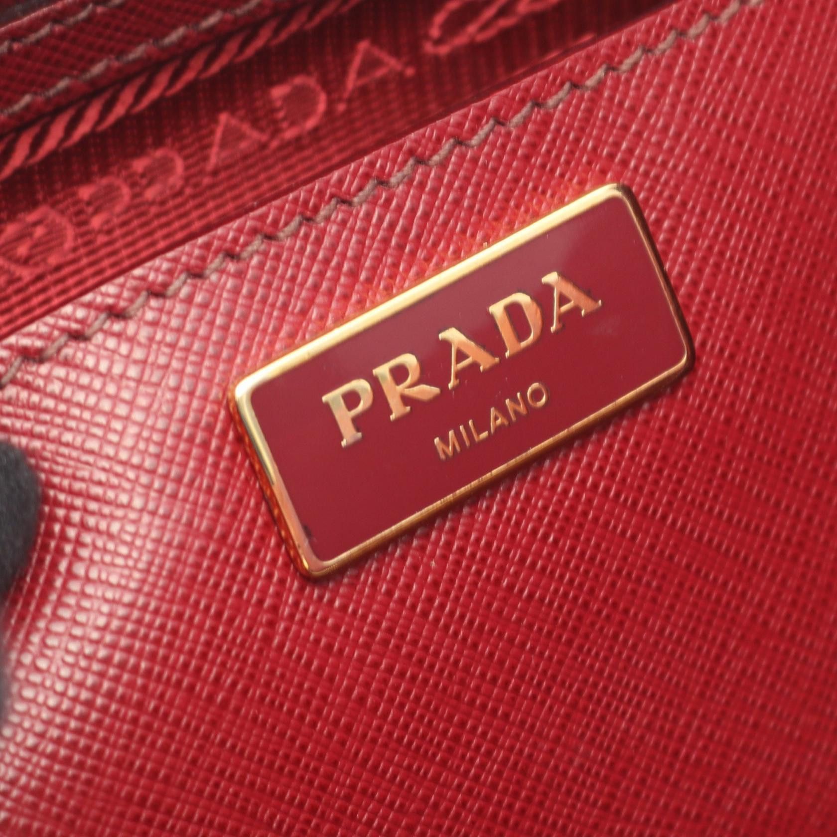 Prada Prada PRADA Saffiano Handbag Leather Handbag DUTY FREE for USA Size ONE SIZE - 4 Thumbnail