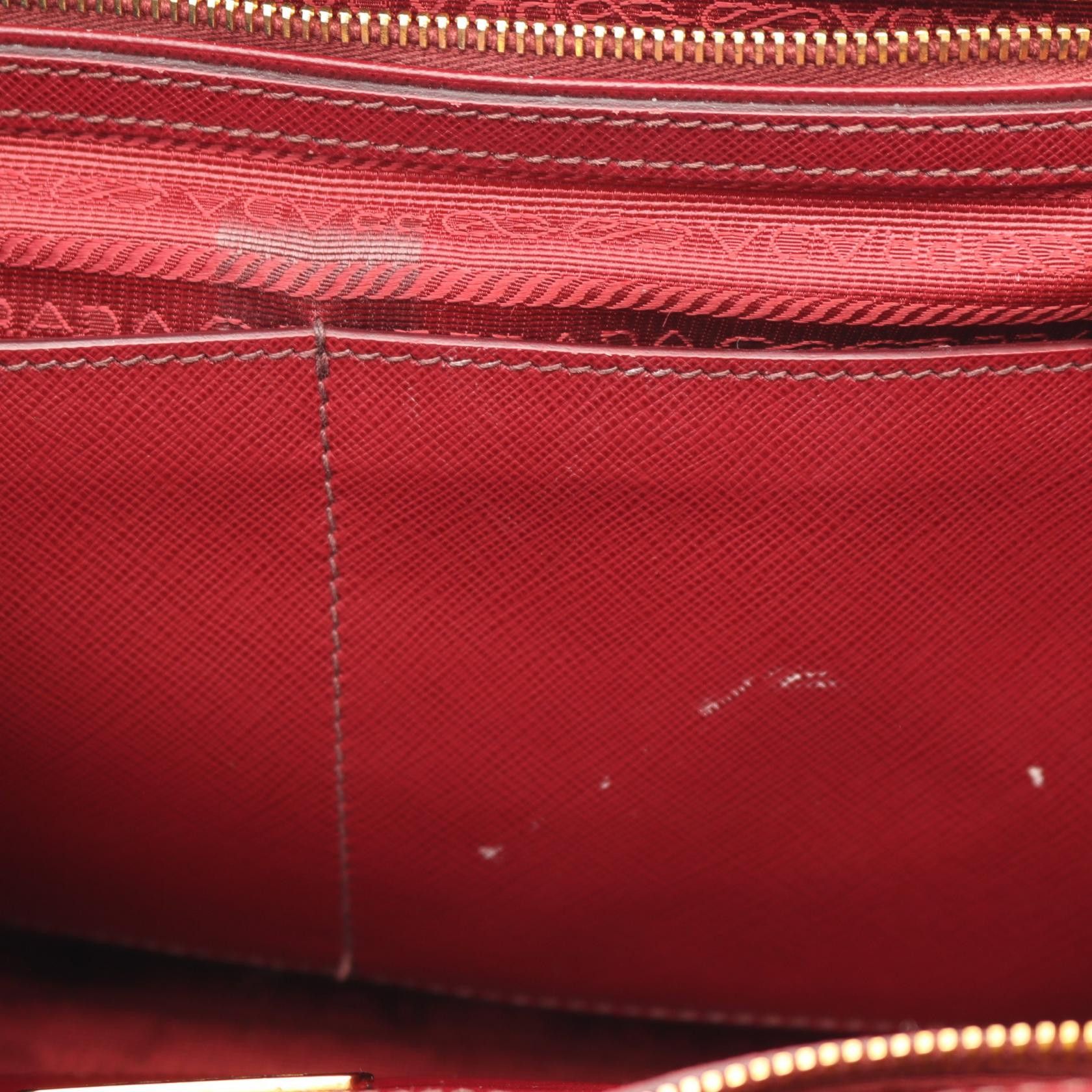 Prada Prada PRADA Saffiano Handbag Leather Handbag DUTY FREE for USA Size ONE SIZE - 5 Thumbnail
