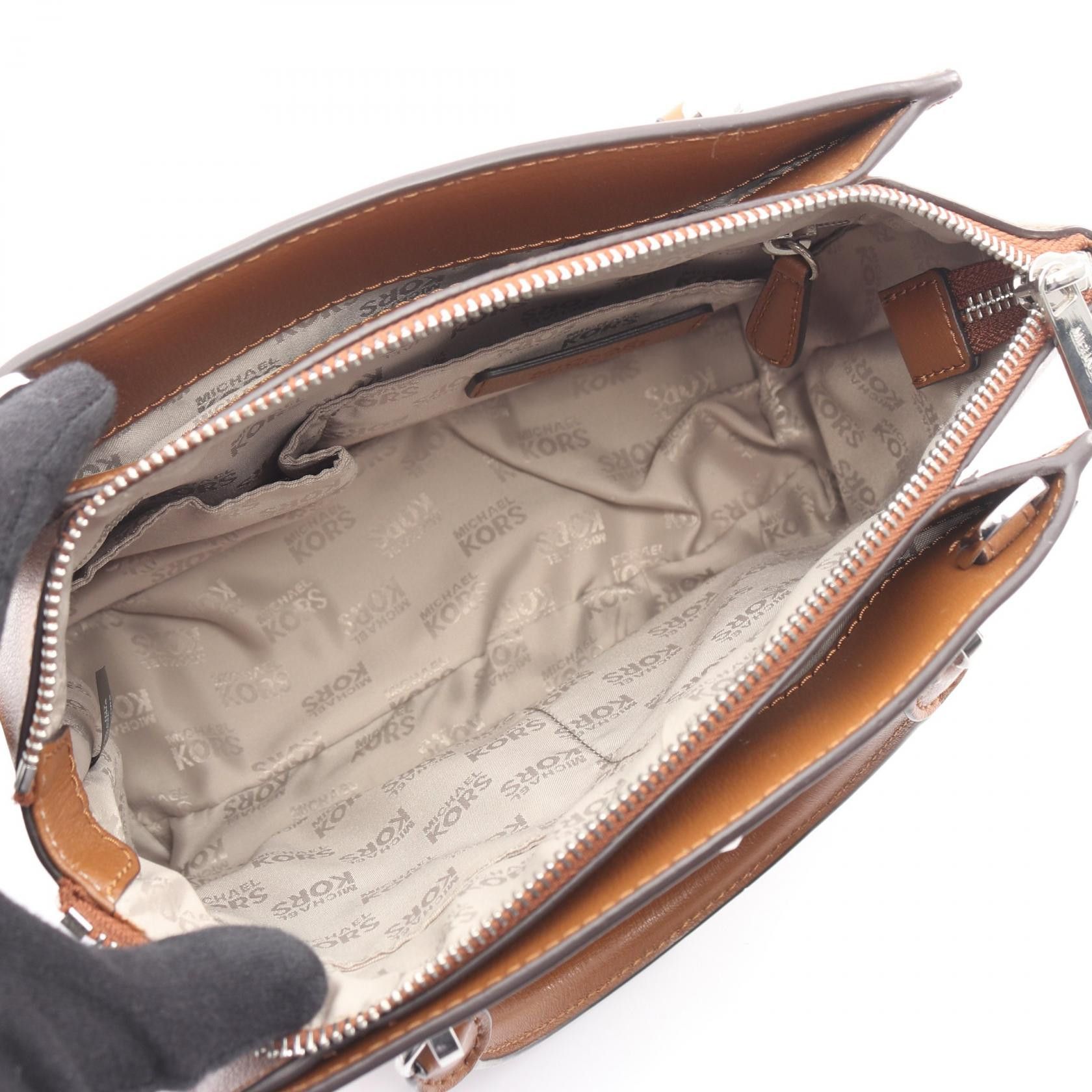 Michael Kors Michael Kors Michael Kors Leather Handbag Leather Handbag 35H7SE0S5L DUTY FREE for USA Size ONE SIZE - 3 Thumbnail