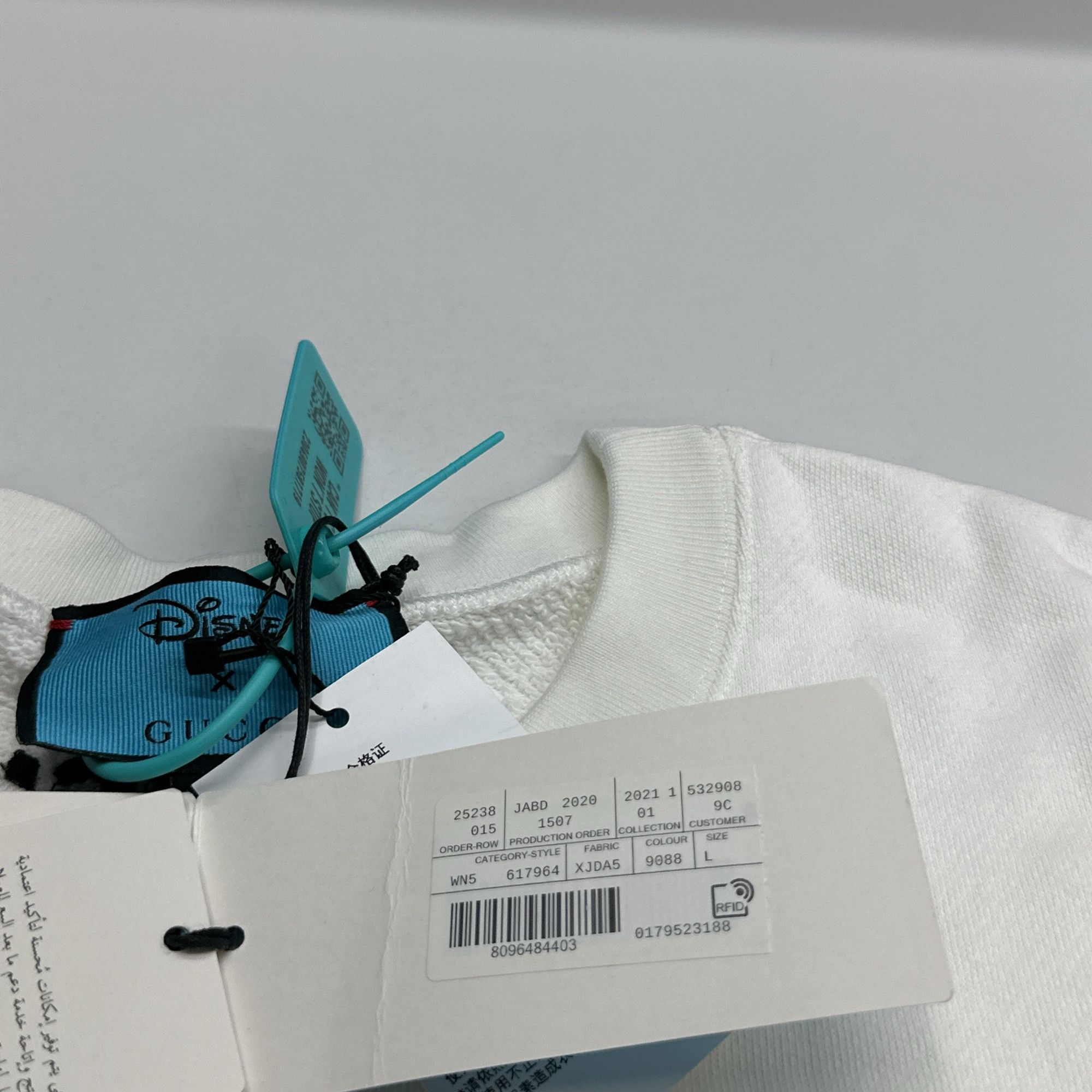 Gucci Gucci x Disney Donald Duck Sweatshirt Size L Size L / US 10 / IT 46 - 5 Thumbnail