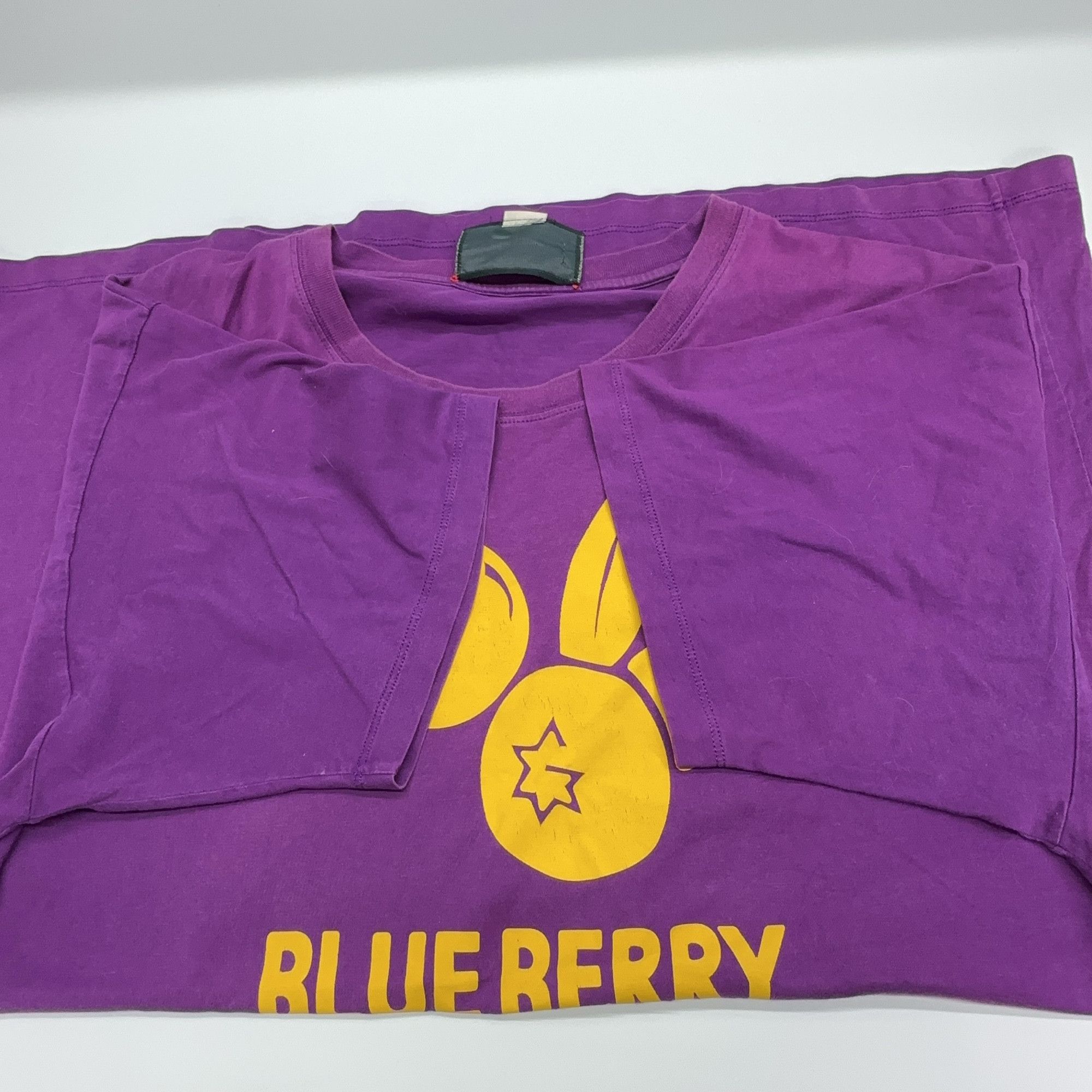 Gucci Gucci Blueberry Logo T-Shirt Size L Size US L / EU 52-54 / 3 - 8 Thumbnail