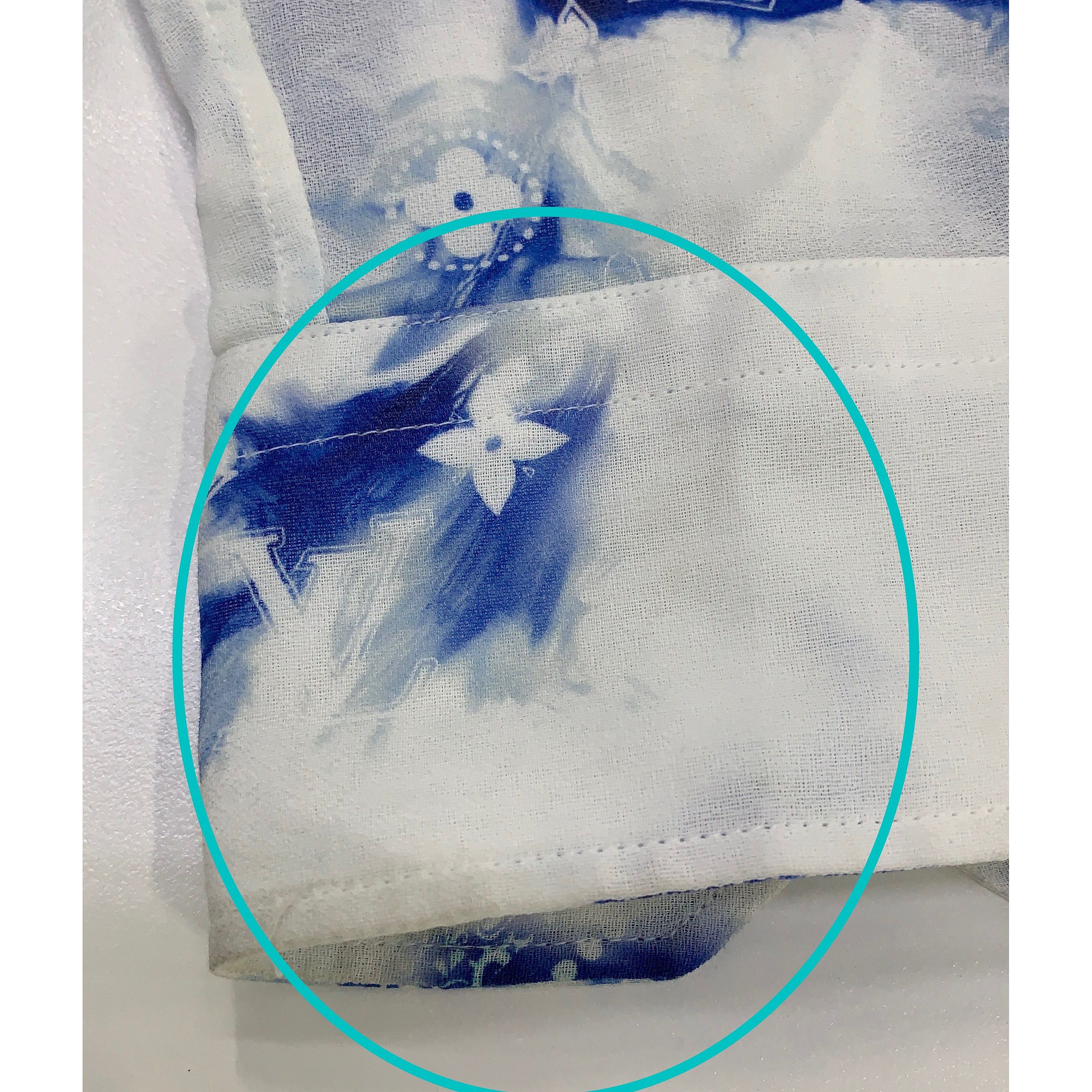 Louis Vuitton Louis Vuitton Monogram Tie-Dye Shirt Size L Size US L / EU 52-54 / 3 - 6 Thumbnail