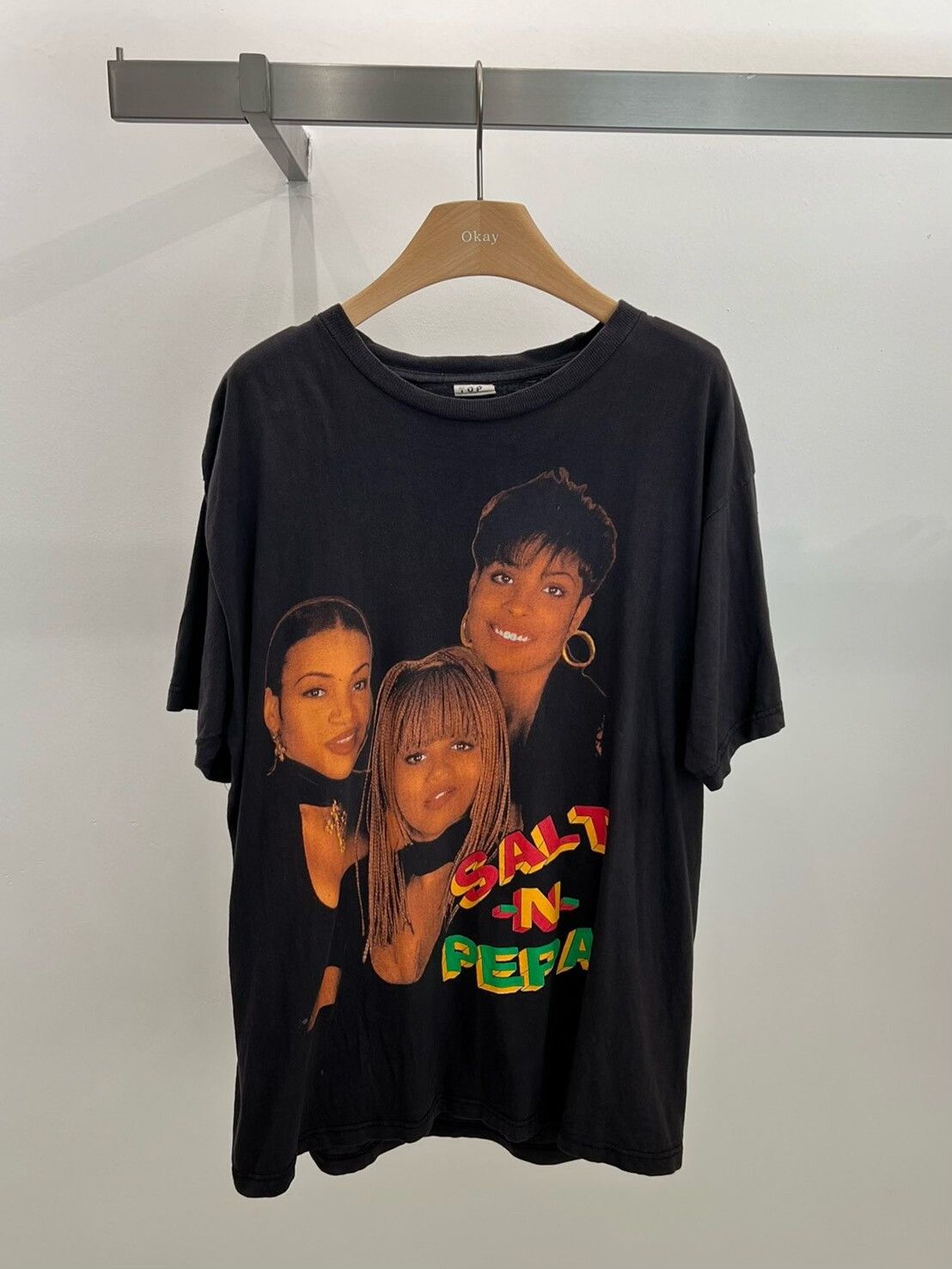 Vintage Salt-N-Pepa 90s Vintage Rap T-Shirt XL Size US XL / EU 56 / 4 - 2 Thumbnail