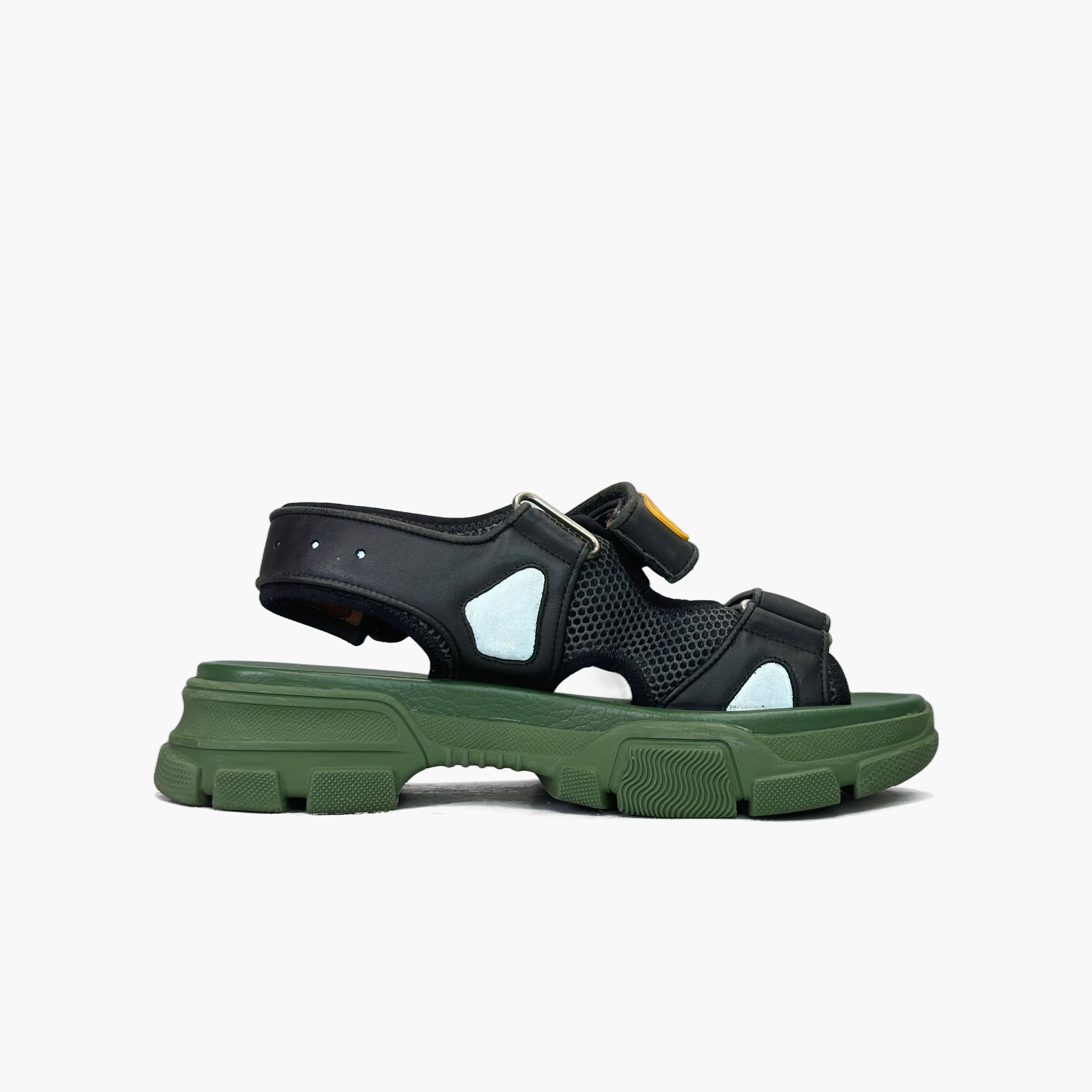 Gucci Gucci Logo Strap Sandals Size US 7 Size US 7 / EU 40 - 2 Thumbnail