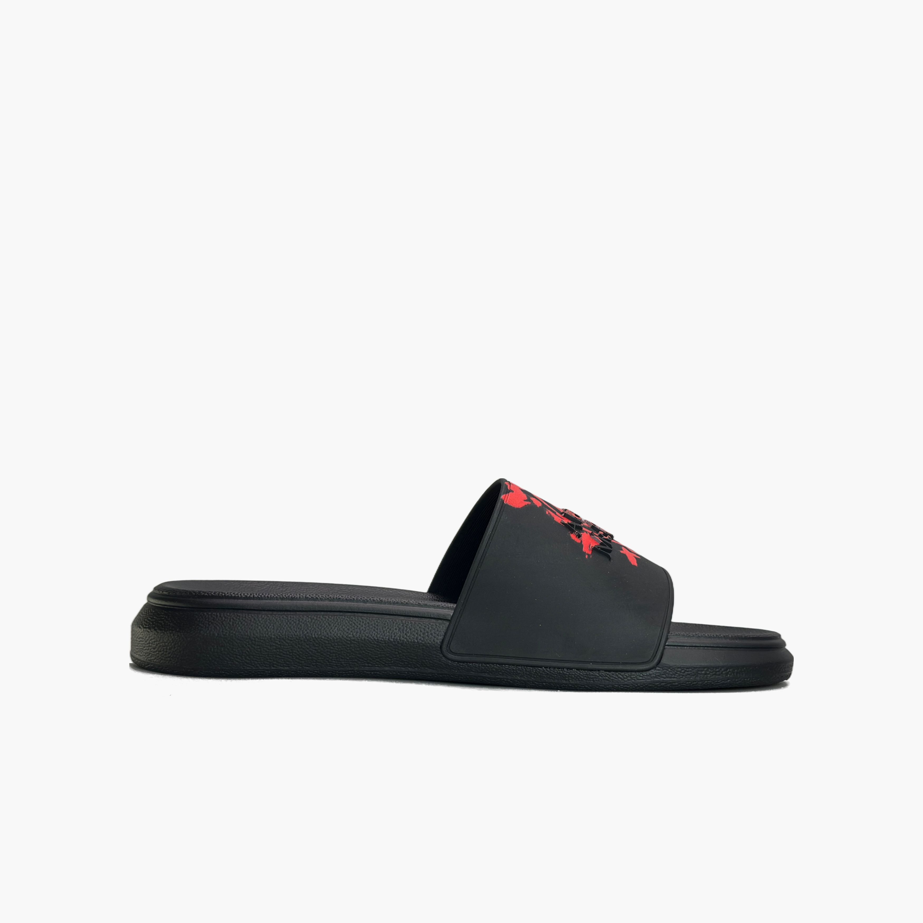 Alexander McQueen Alexander McQueen Heart Print Rubber Slides US 7 Size US 7 / EU 40 - 2 Thumbnail