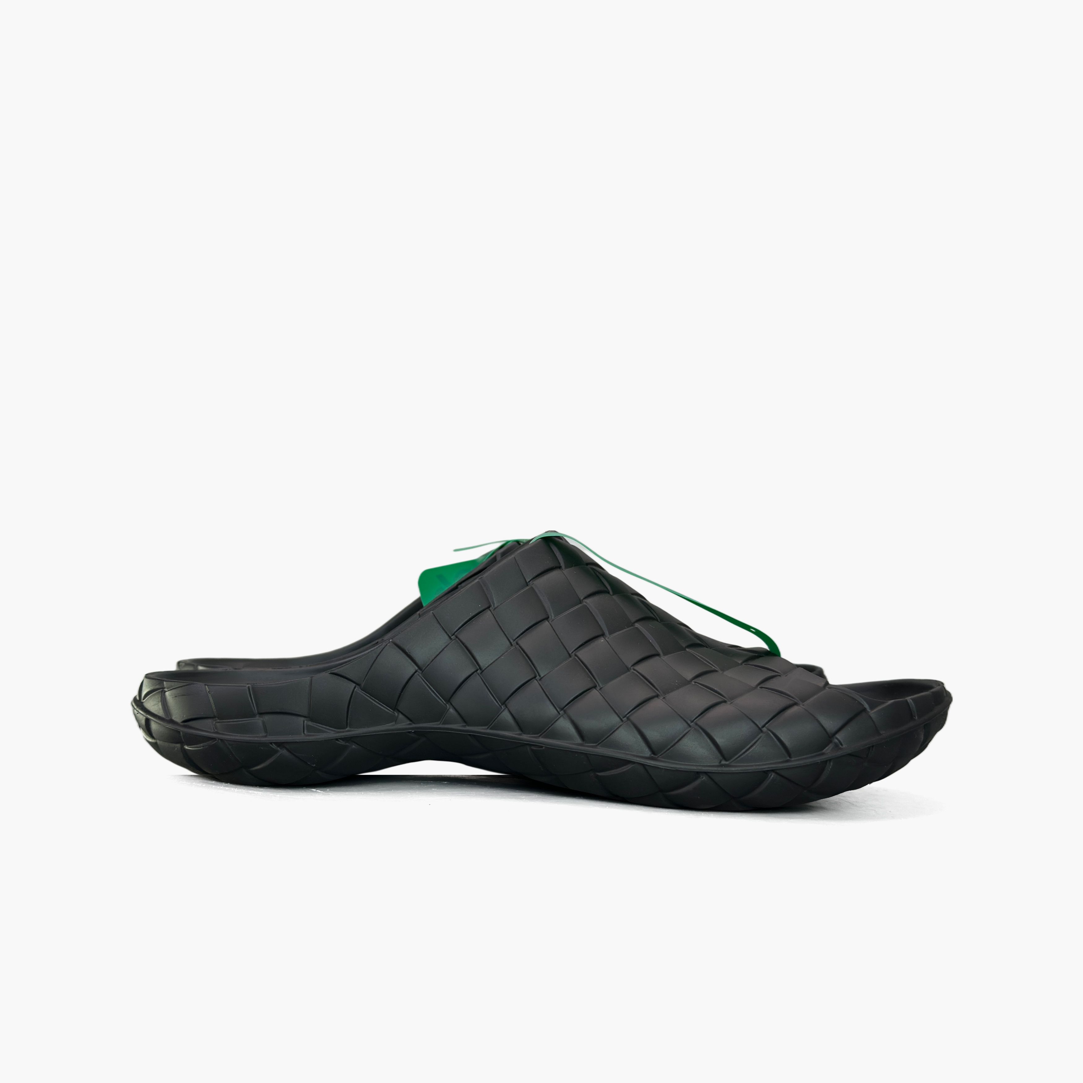 Bottega Veneta Bottega Veneta Intrecciato Rubber Slides Size 43 Size US 10 / EU 43 - 4 Thumbnail