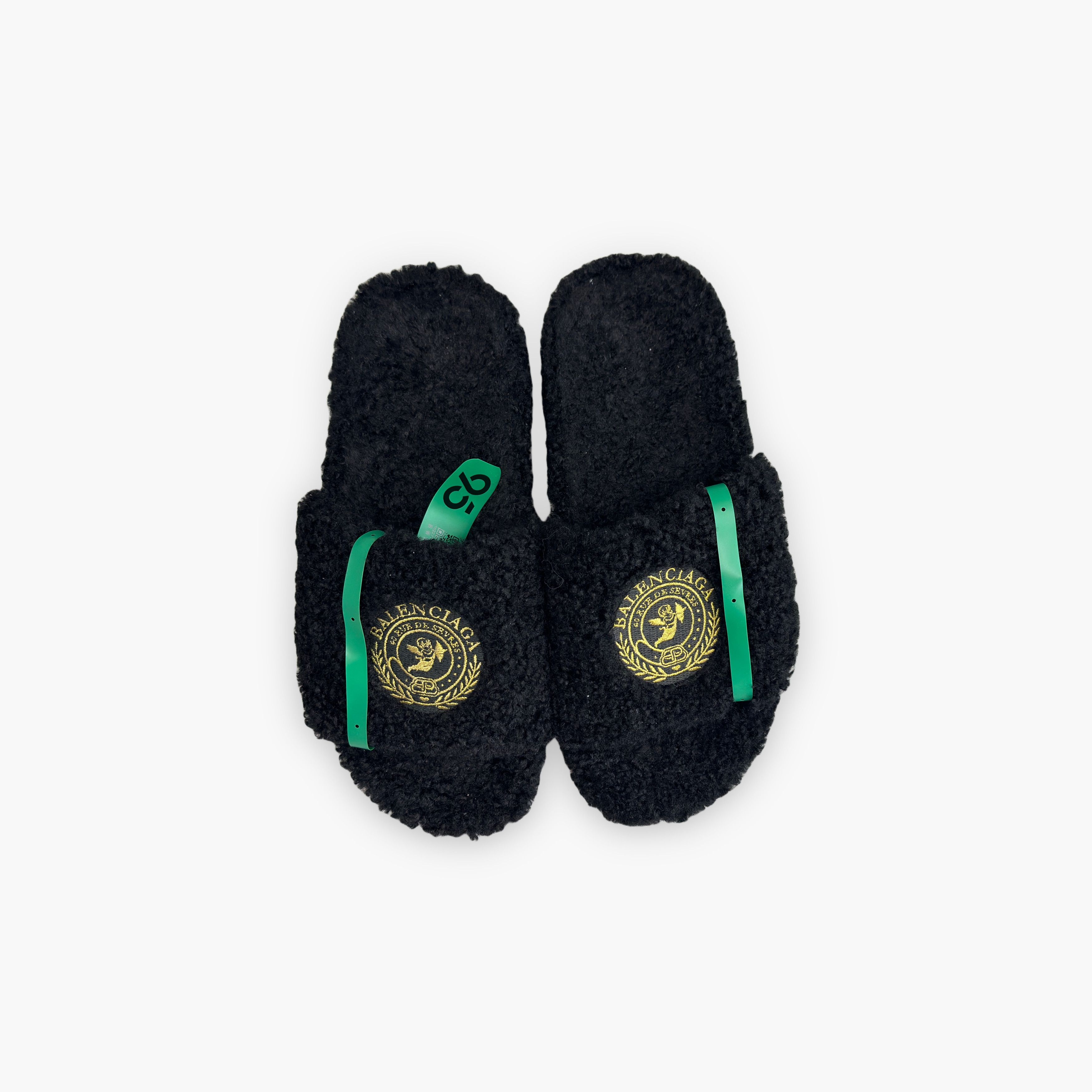 Balenciaga Balenciaga Logo Furry Slides US 9 / EU 42 Size US 9 / EU 42 - 9 Thumbnail
