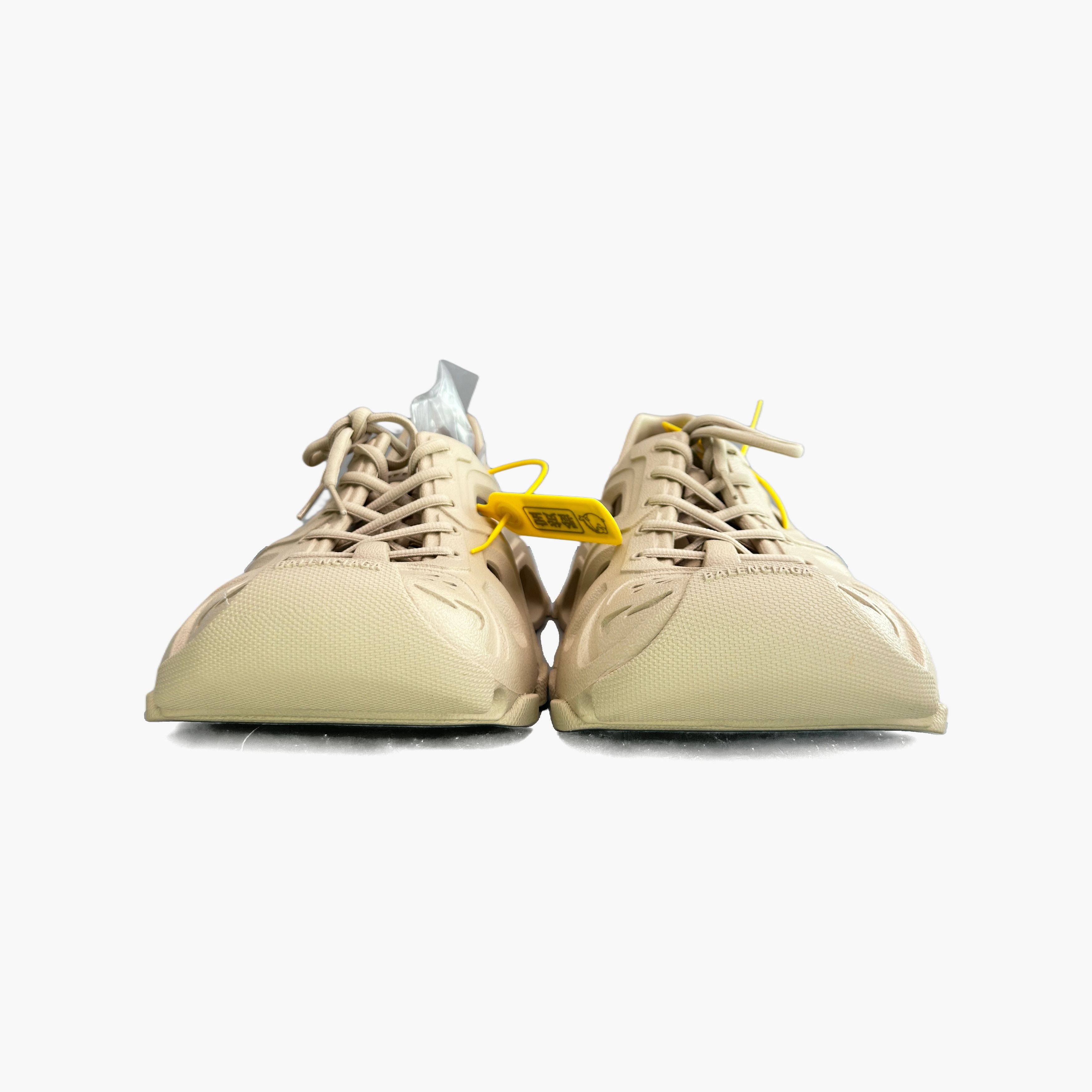 Balenciaga Balenciaga 3XL Beige Sneakers Size 10 Size US 10 / EU 43 - 5 Thumbnail