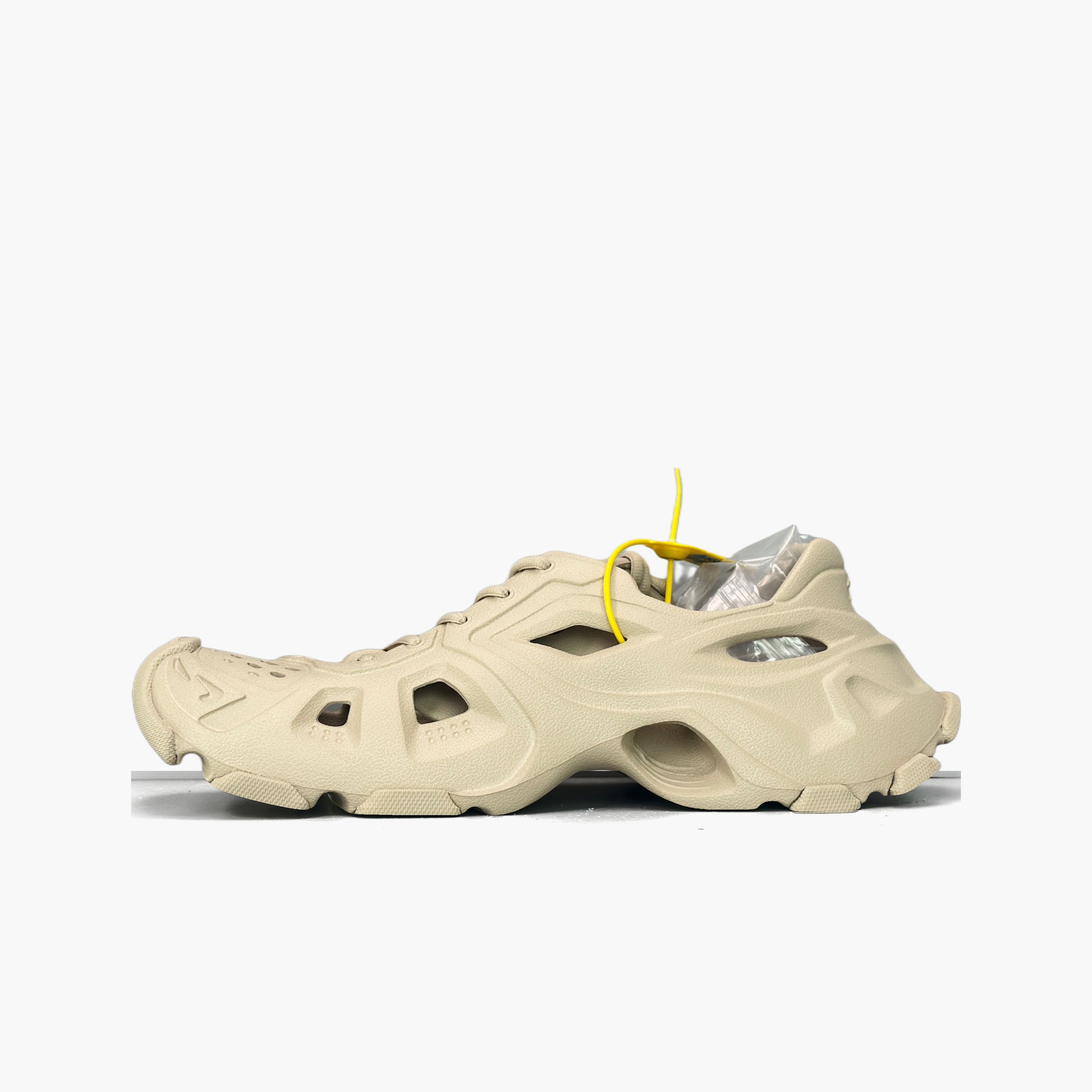 Balenciaga Balenciaga 3XL Beige Sneakers Size 10 Size US 10 / EU 43 - 3 Thumbnail