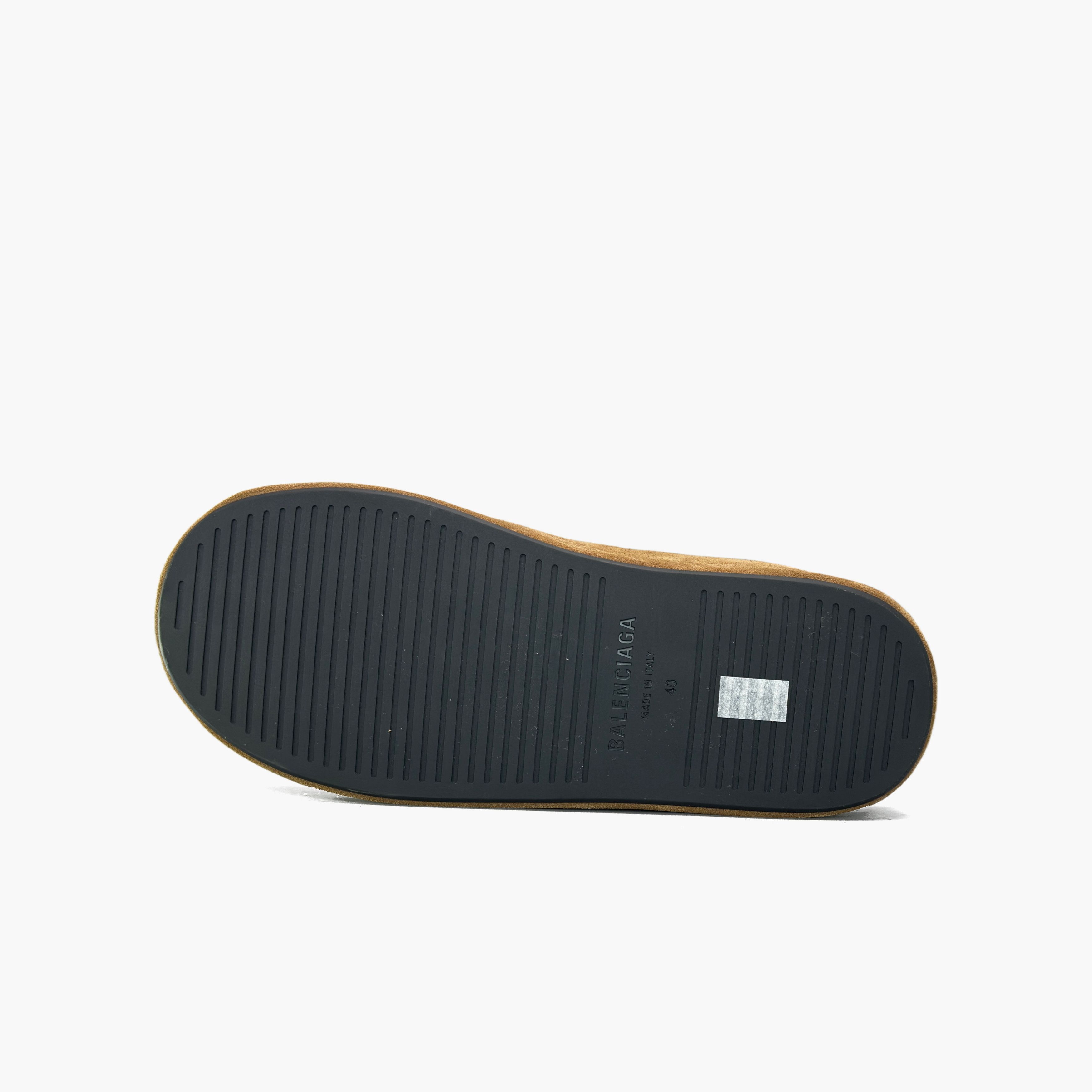 Balenciaga Balenciaga Alaska Suede Slip Ons Size 40 Size US 7 / EU 40 - 8 Thumbnail