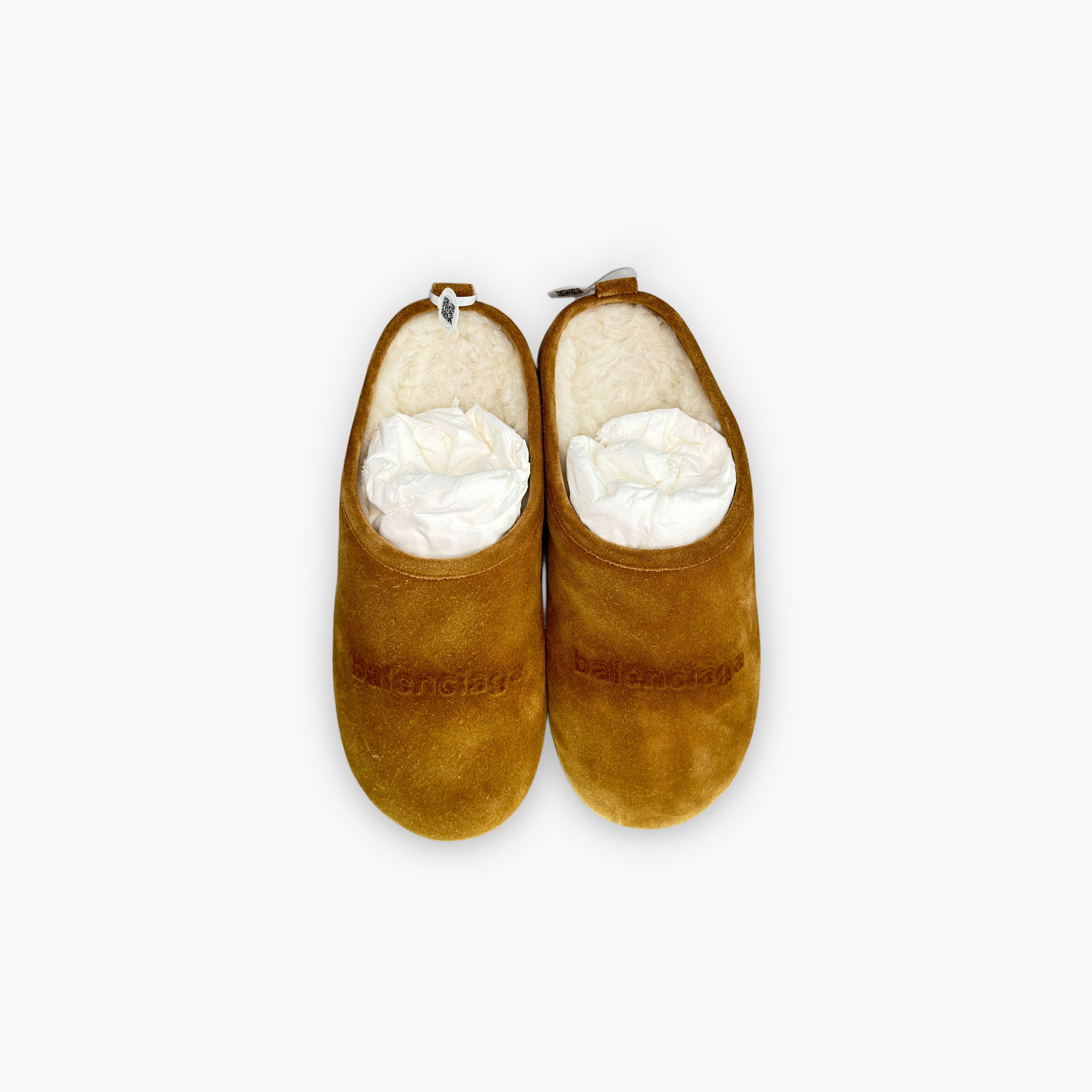 Balenciaga Balenciaga Alaska Suede Slip Ons Size 40 Size US 7 / EU 40 - 9 Thumbnail
