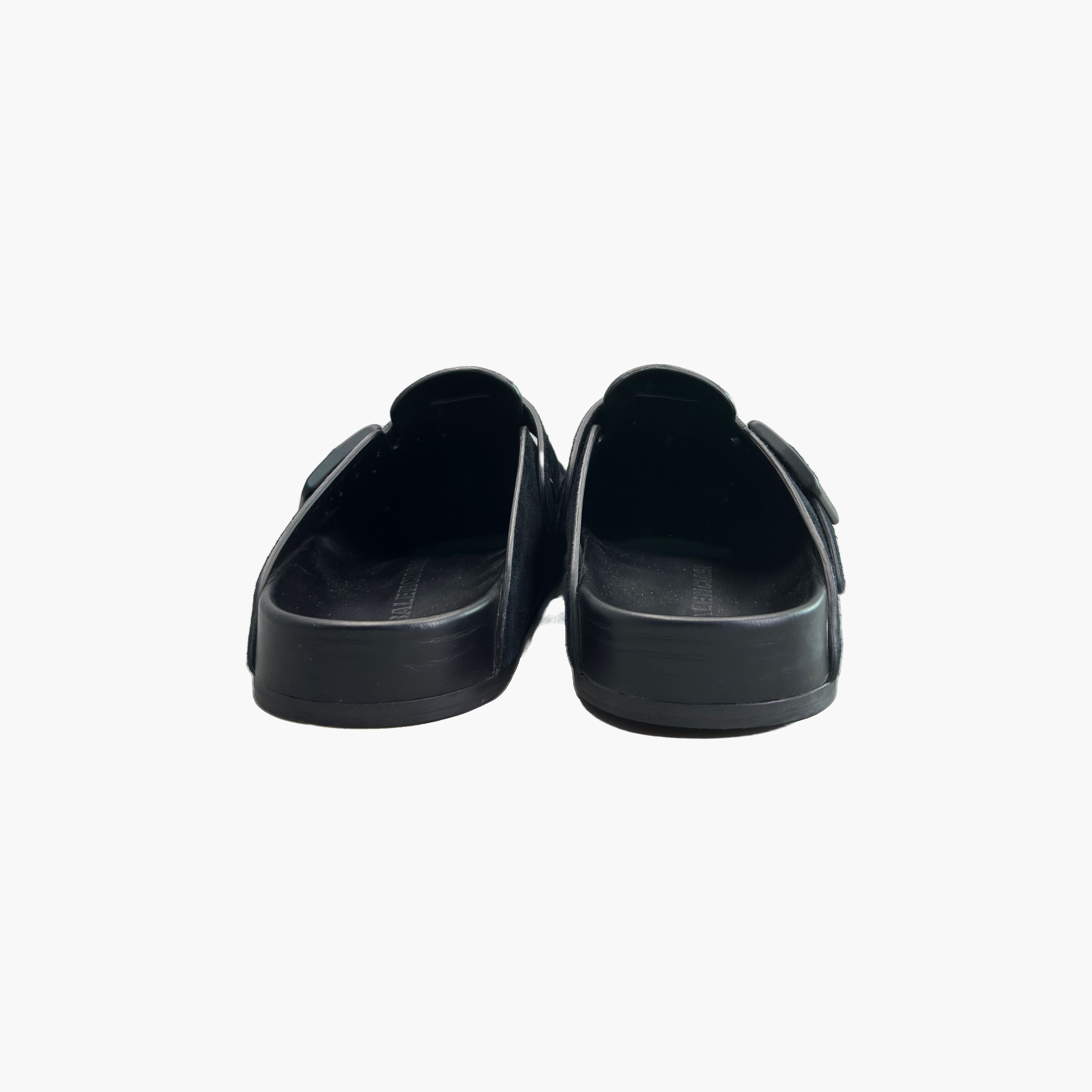 Balenciaga Balenciaga Suede Slip Ons Size 40 Size US 7 / EU 40 - 6 Thumbnail