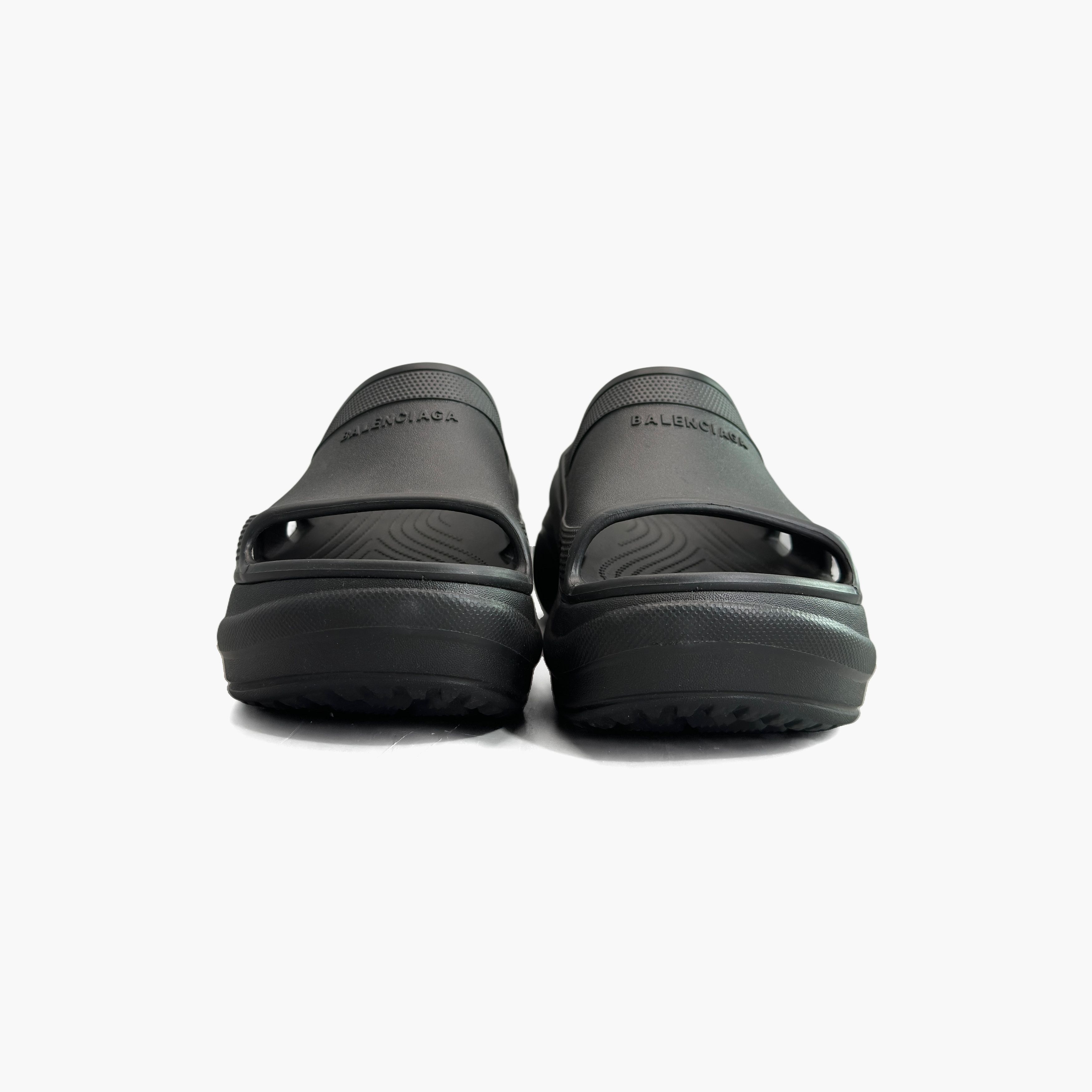Balenciaga Balenciaga x Crocs Logo Slide Sandals Size 10 Size US 10 / EU 43 - 5 Thumbnail