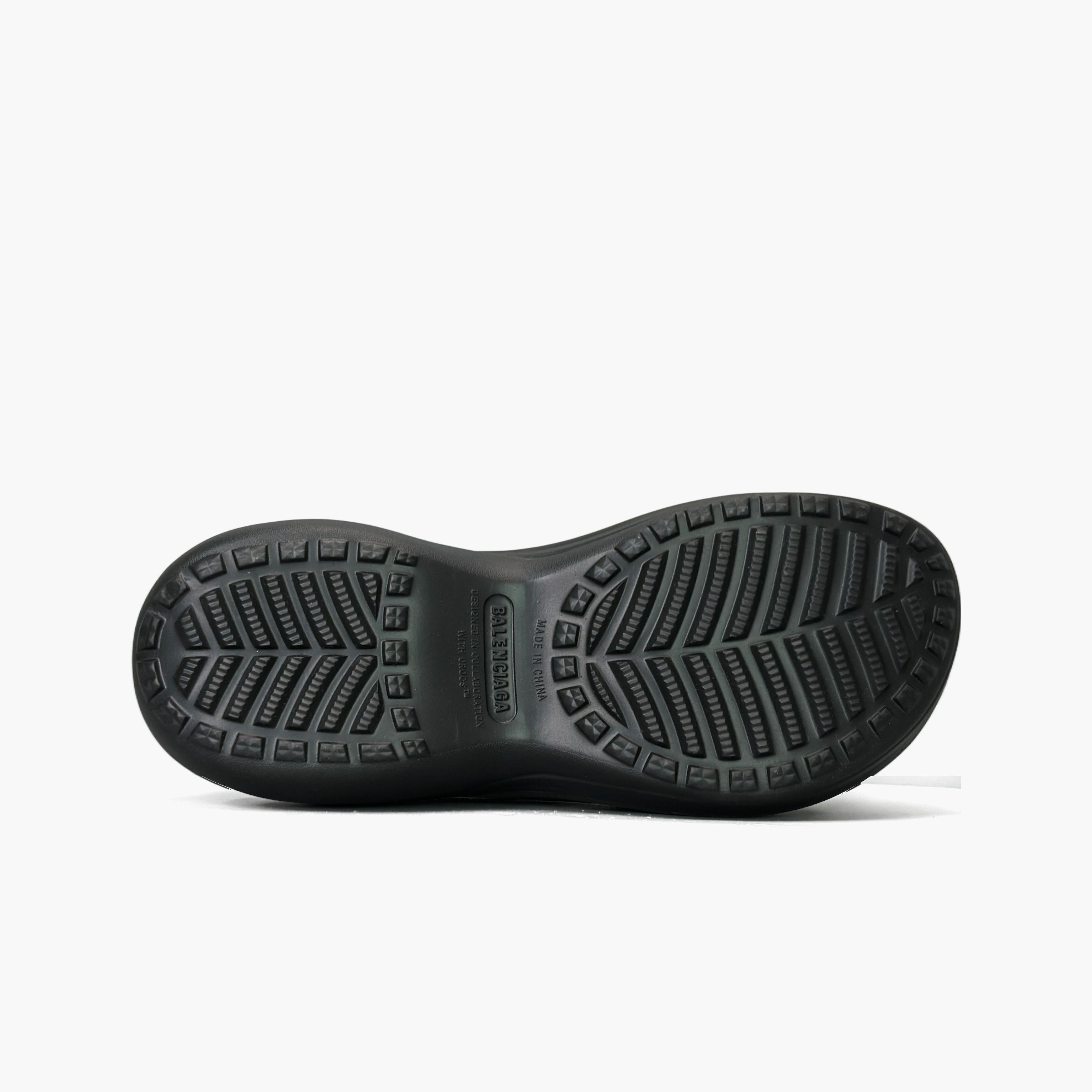 Balenciaga Balenciaga x Crocs Logo Slide Sandals Size 10 Size US 10 / EU 43 - 7 Thumbnail