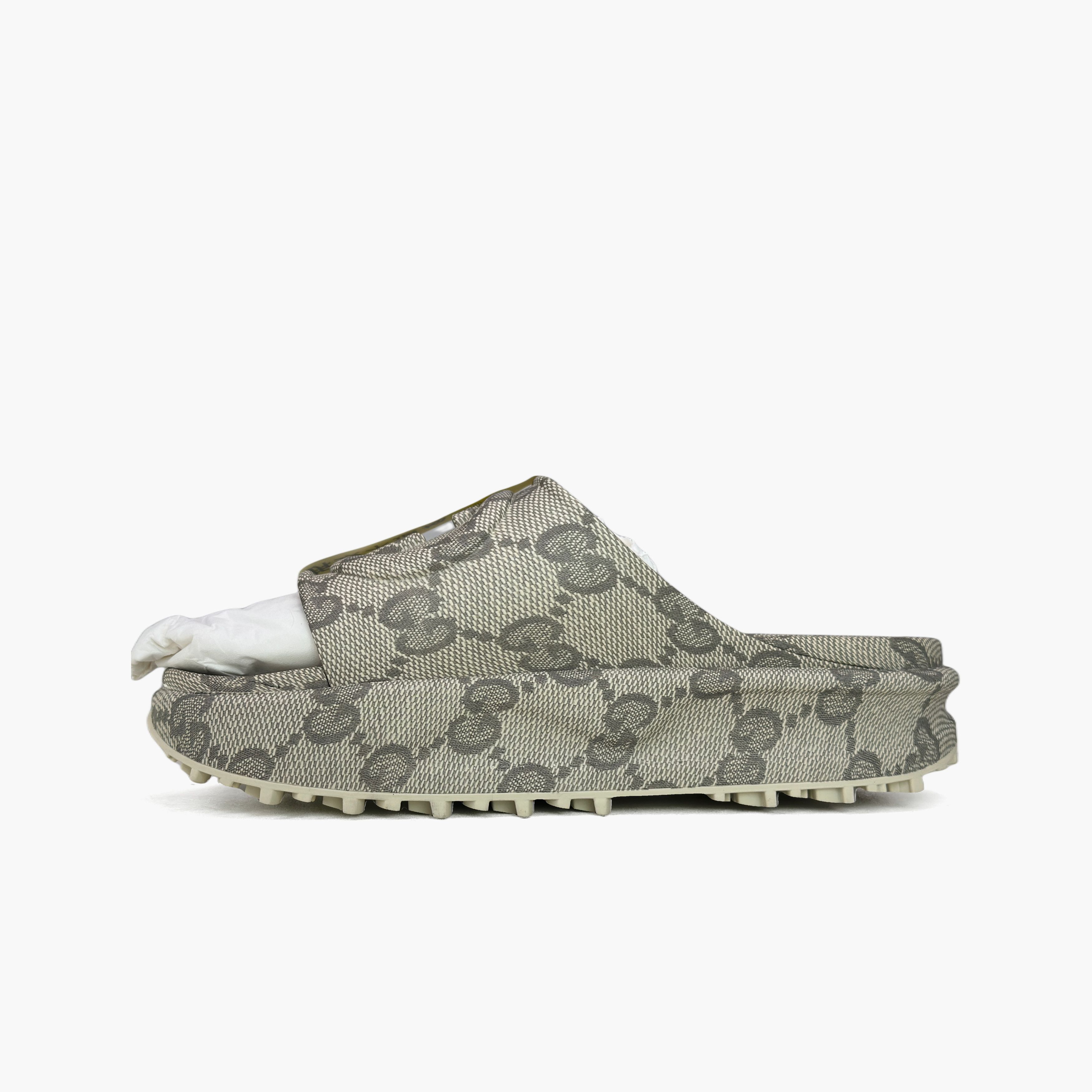 Gucci Gucci GG Supreme Platform Sandals Size 9 Size US 9 / EU 42 - 3 Thumbnail