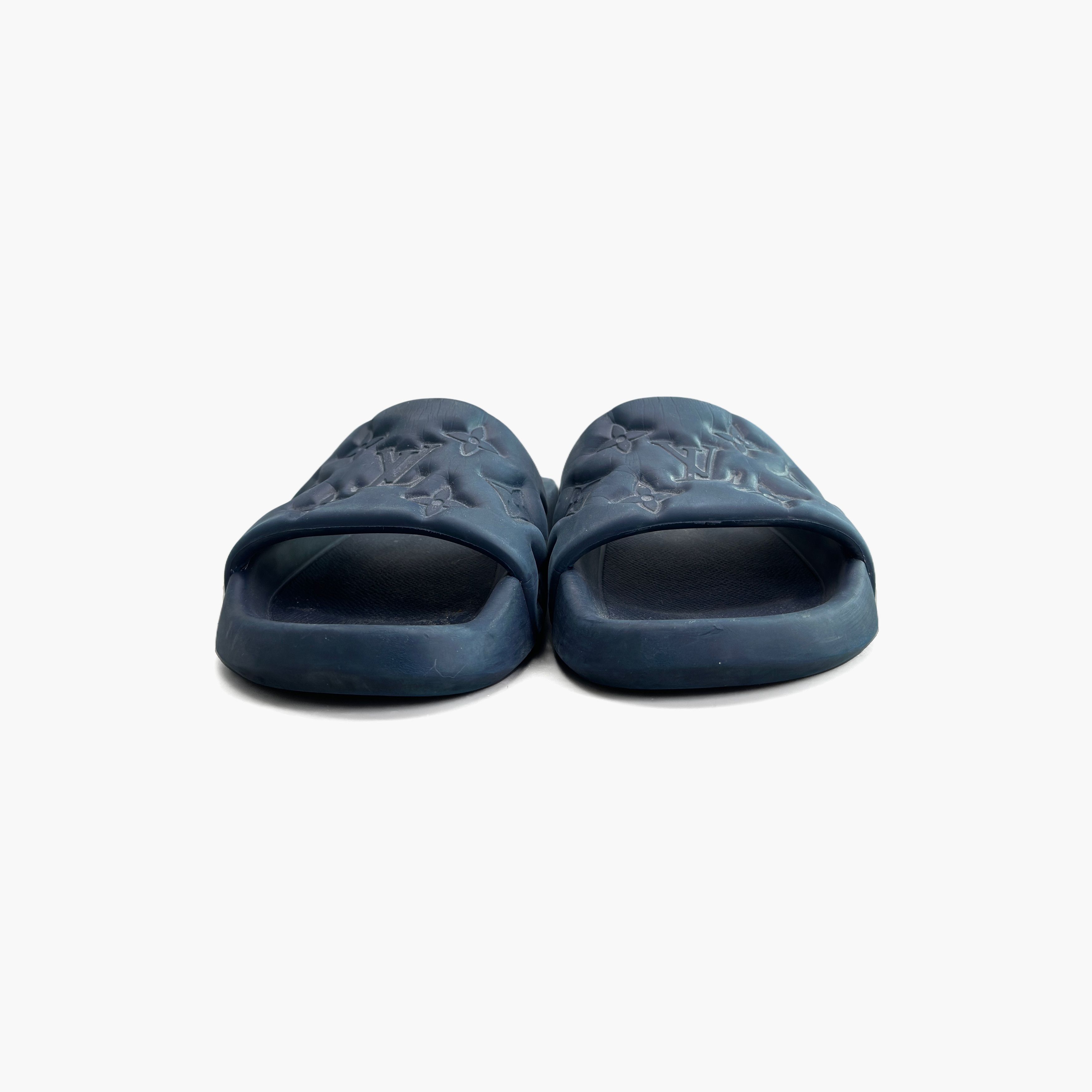 Louis Vuitton Louis Vuitton Waterfront Mule Navy Blue Size 9 Size US 9 / EU 42 - 5 Thumbnail