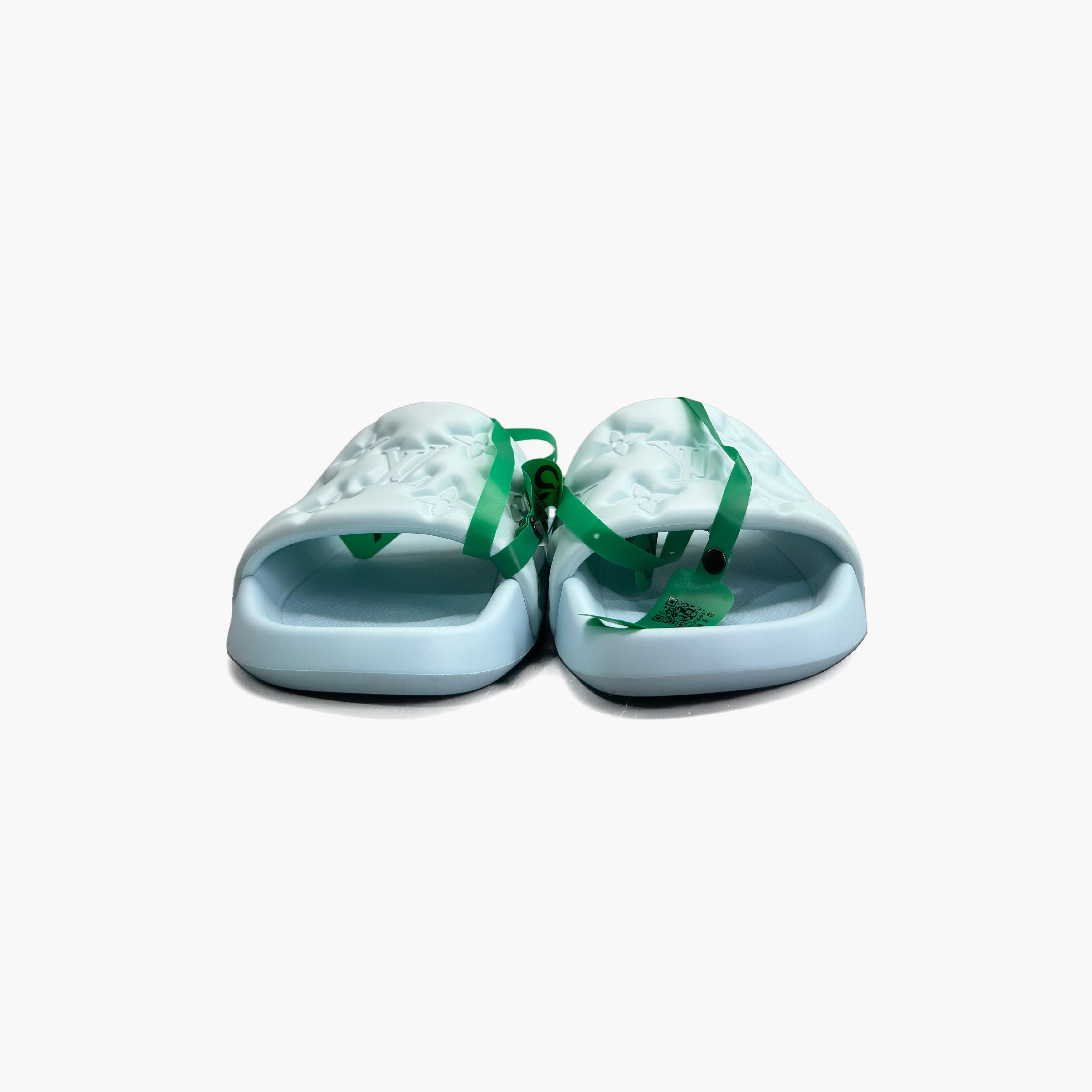 Louis Vuitton Louis Vuitton Waterfront Slides US 8 / EU 41 Size US 8 / EU 41 - 5 Thumbnail