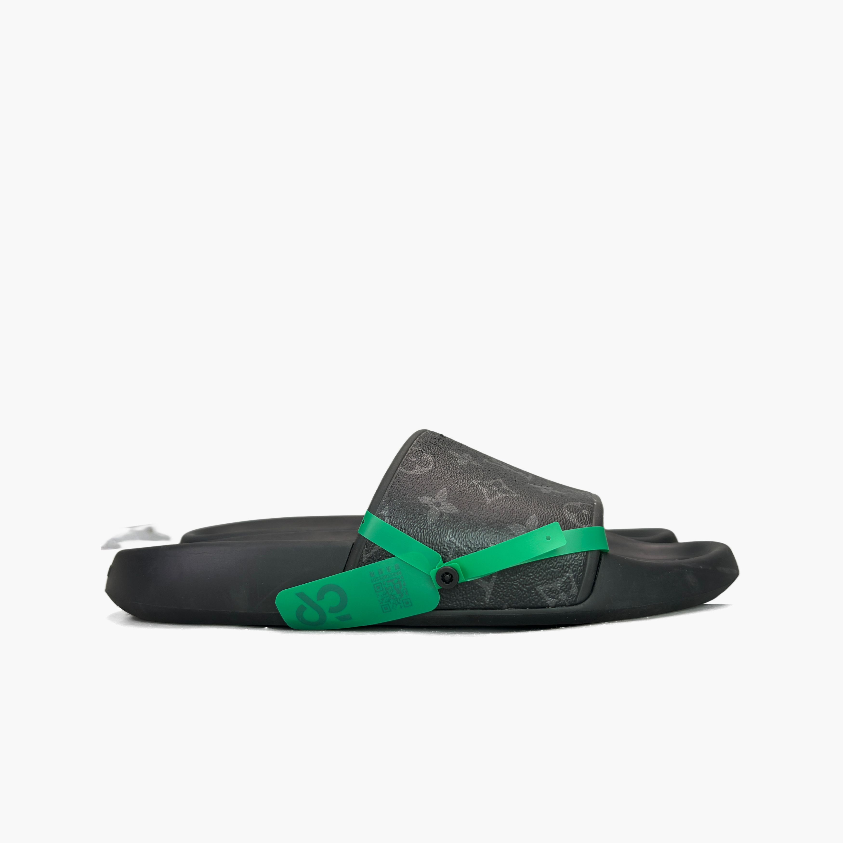 Louis Vuitton Louis Vuitton Monogram Waterfront Slides Size 9 Size US 9 / EU 42 - 4 Thumbnail