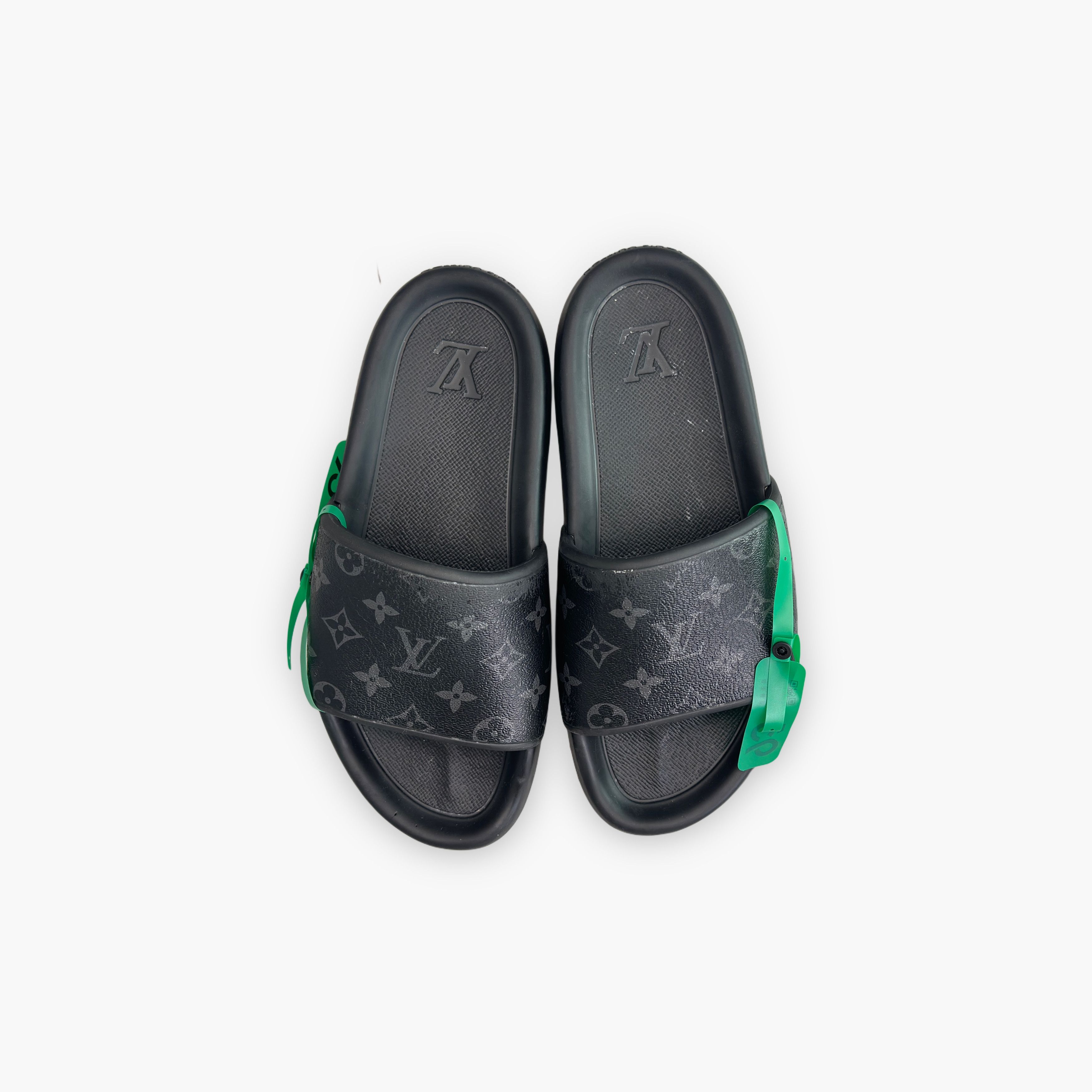 Louis Vuitton Louis Vuitton Monogram Waterfront Slides Size 9 Size US 9 / EU 42 - 9 Thumbnail