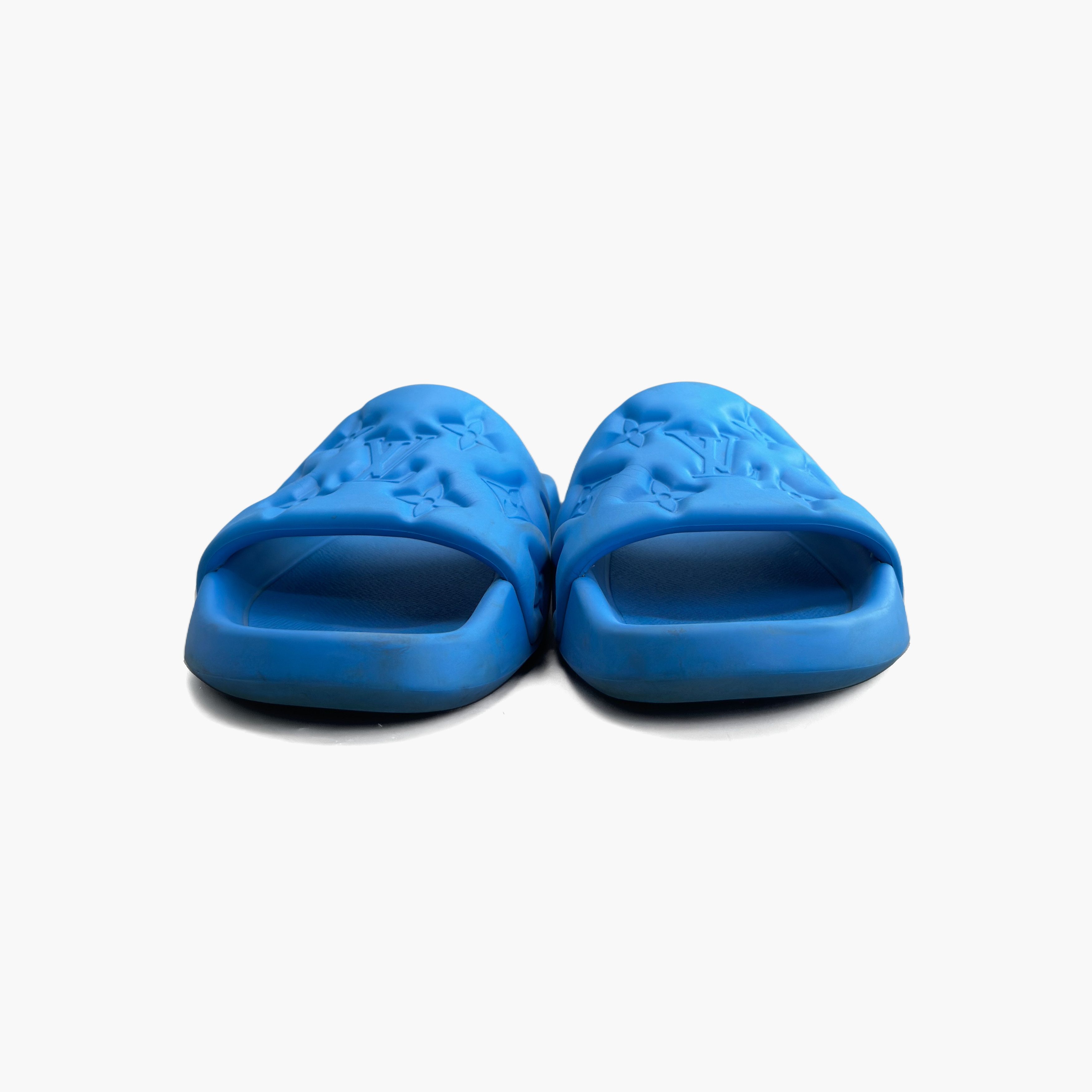 Louis Vuitton Louis Vuitton Waterfront Monogram Slip Ons Size 9 Size US 9 / EU 42 - 5 Thumbnail