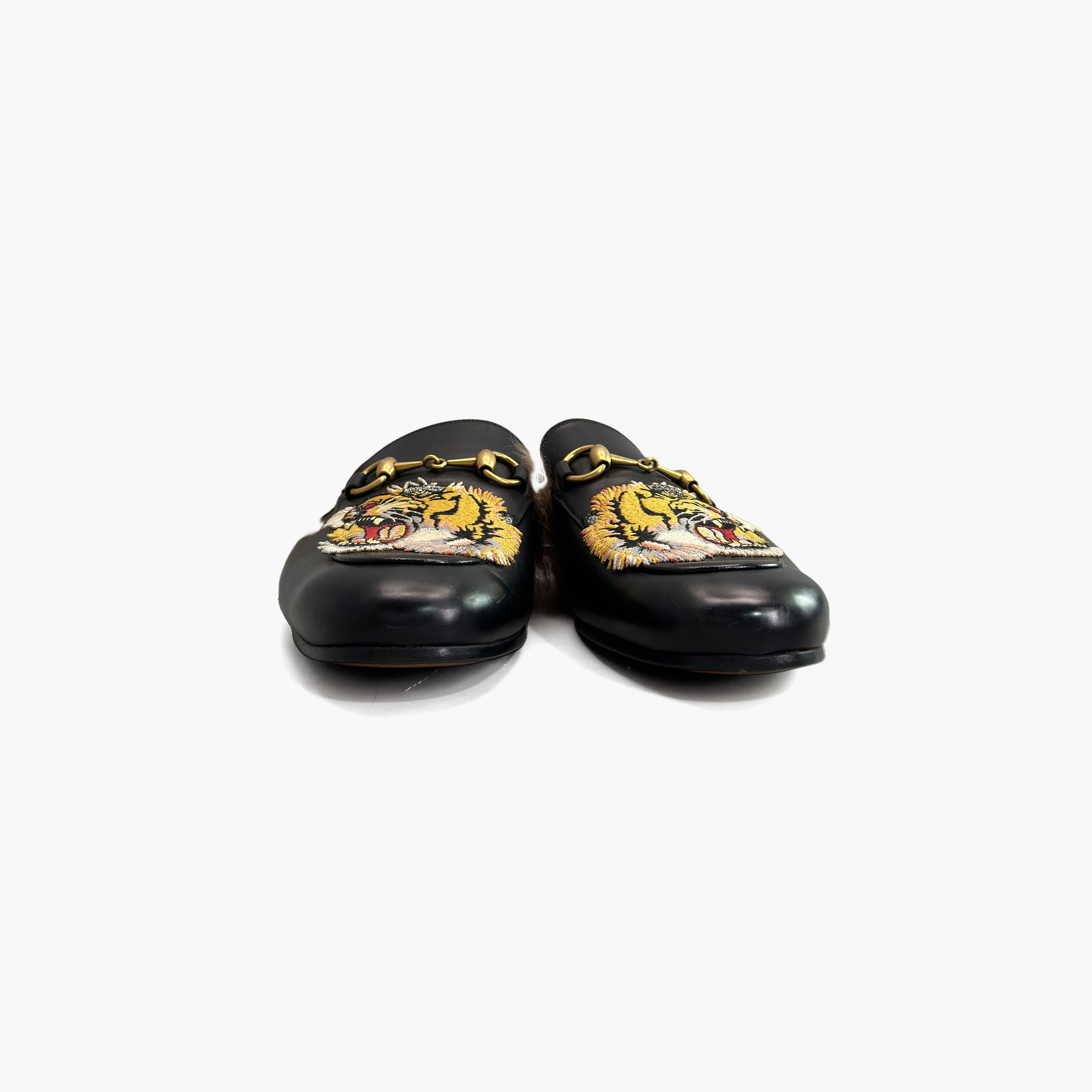 Gucci Gucci Tiger Embroidered Fur Slip Ons Size 6 Size US 6 / EU 39 - 5 Thumbnail