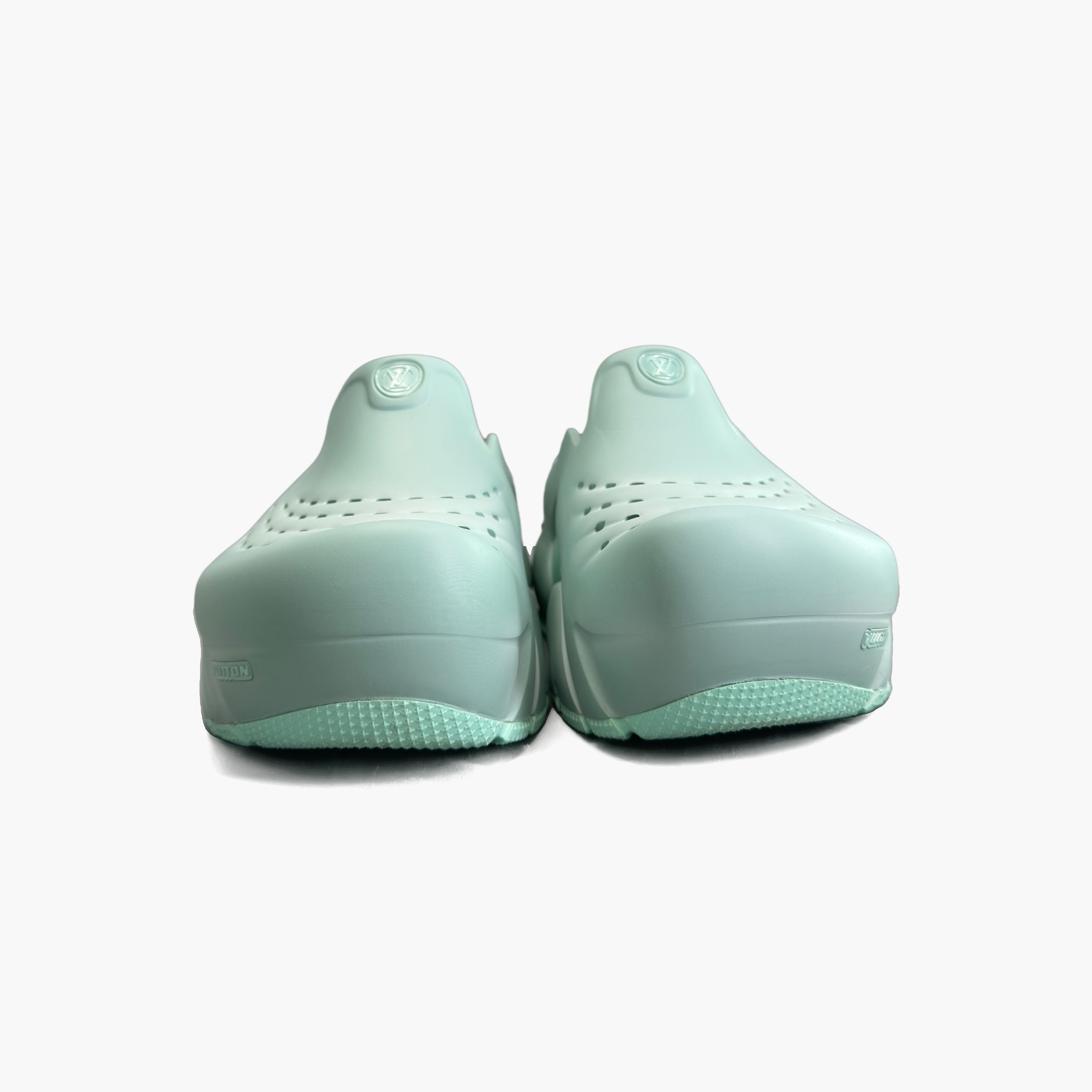 Louis Vuitton Louis Vuitton Shark Platform Slip Ons Green Size 8 Size US 8 / EU 41 - 5 Thumbnail