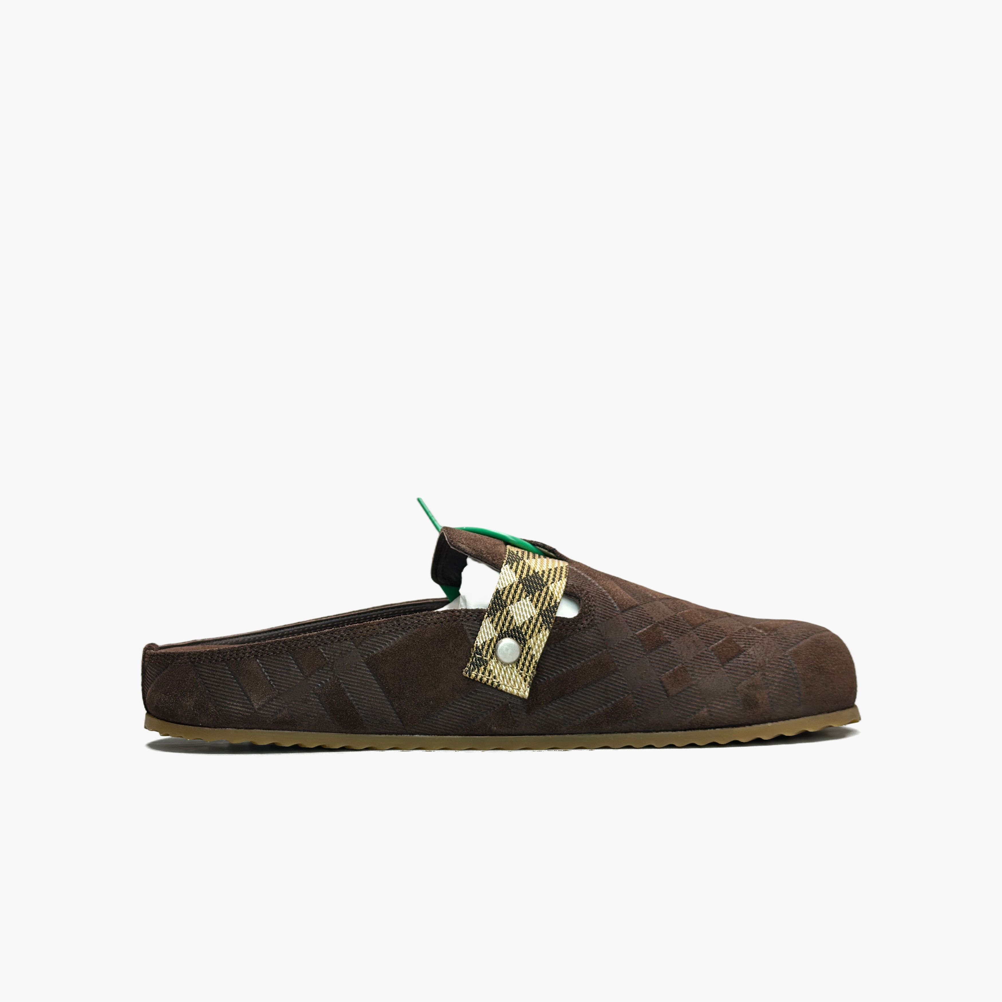 Burberry Burberry Suede Check Buckle Slip Ons Size 7 Size US 7 / EU 40 - 2 Thumbnail