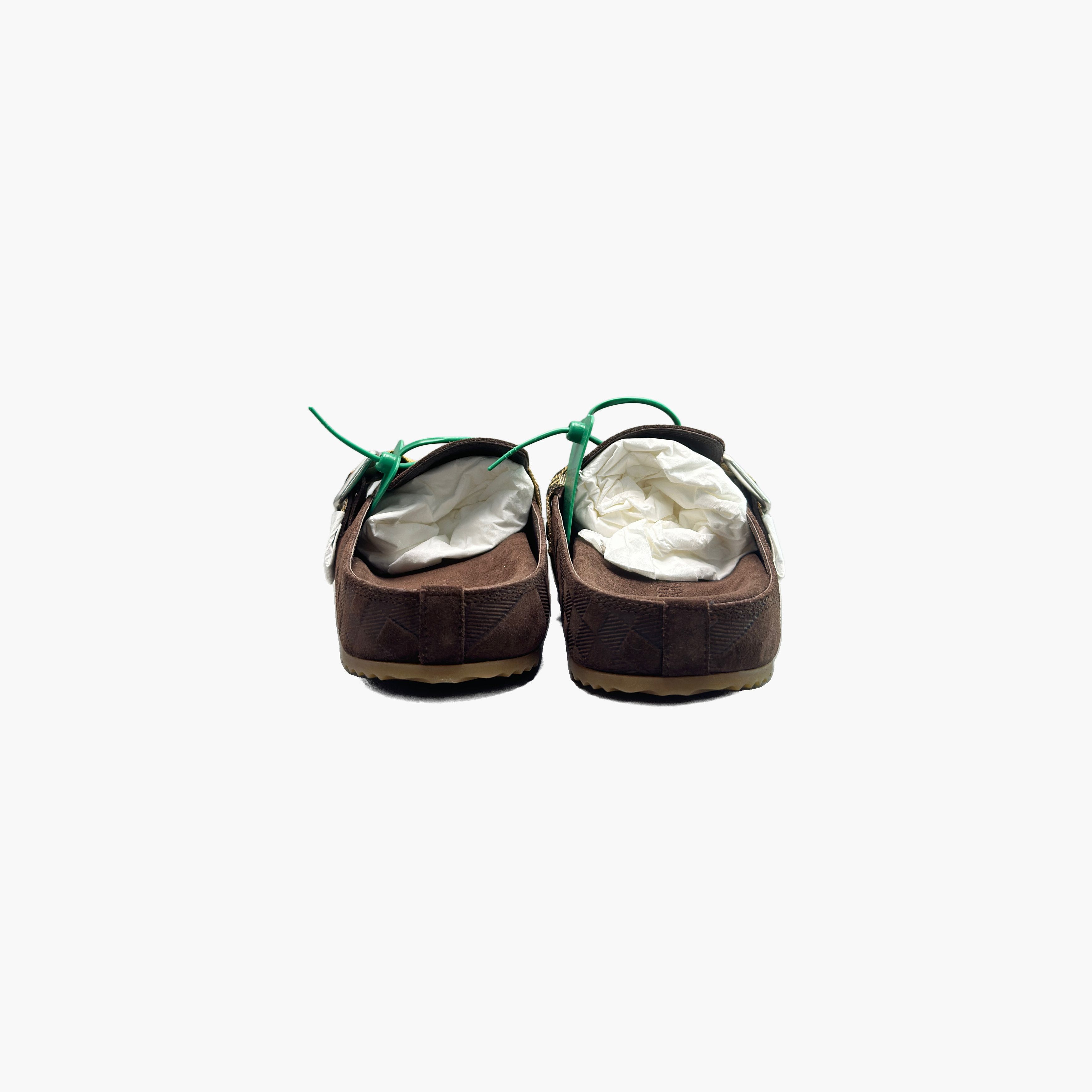 Burberry Burberry Suede Check Buckle Slip Ons Size 7 Size US 7 / EU 40 - 6 Thumbnail